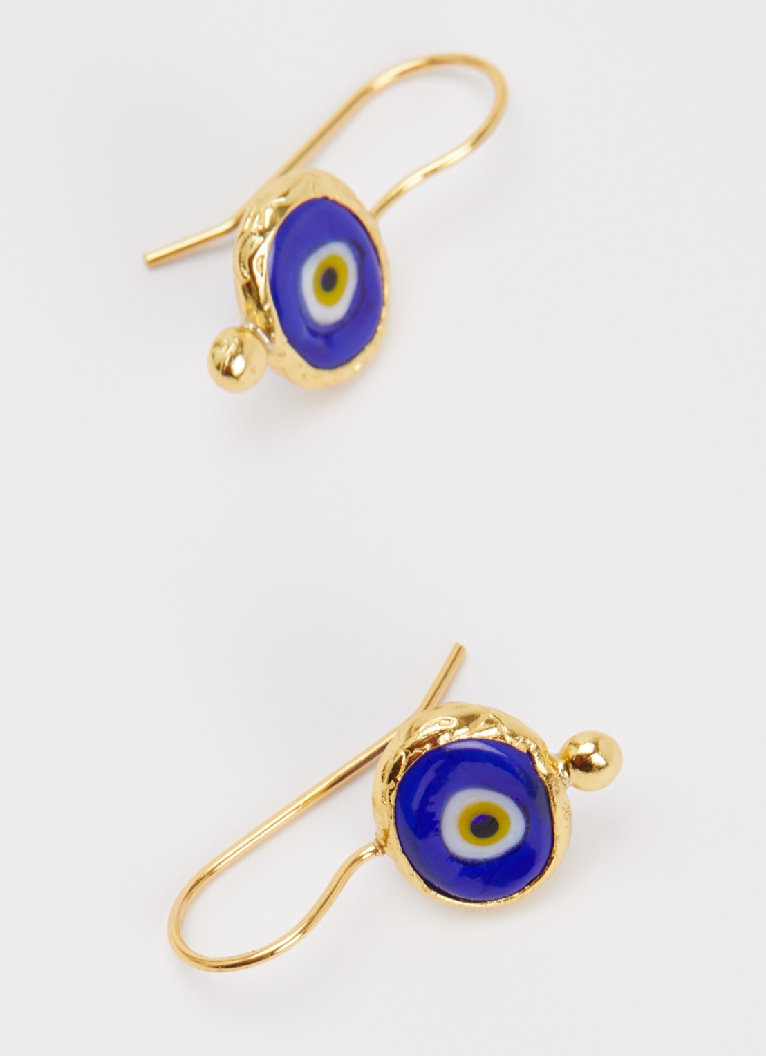 Ottoman Hands Alara Evil Eye oorhangers verguld - detail goud
