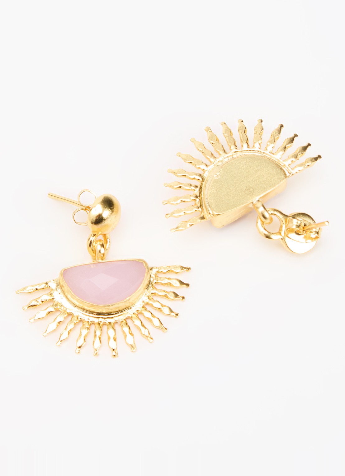 Ottoman Hands Sunrise Aqua Chalcedony Drop Stud oorstekers verguld - detail lichtroze