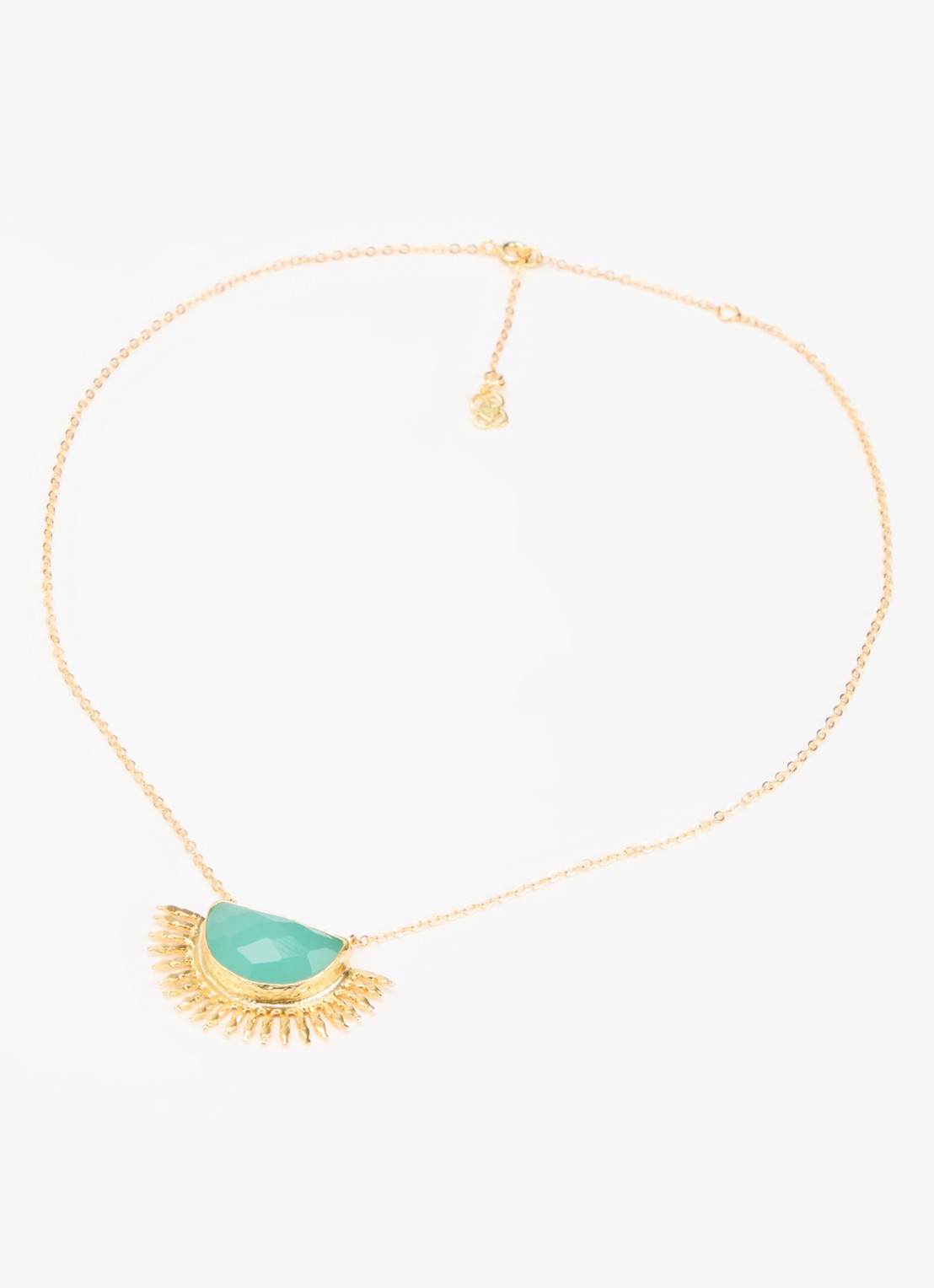 Ottoman Hands Sunrise Aqua Chalcedony ketting verguld - detail 2 groen