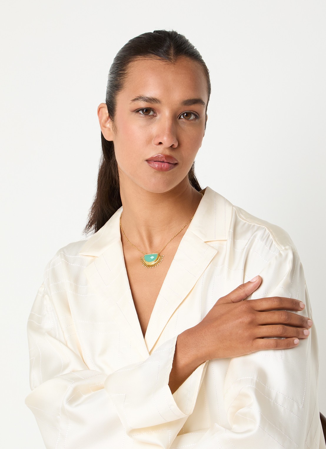 Ottoman Hands Sunrise Aqua Chalcedony ketting verguld - voorkant 5 groen