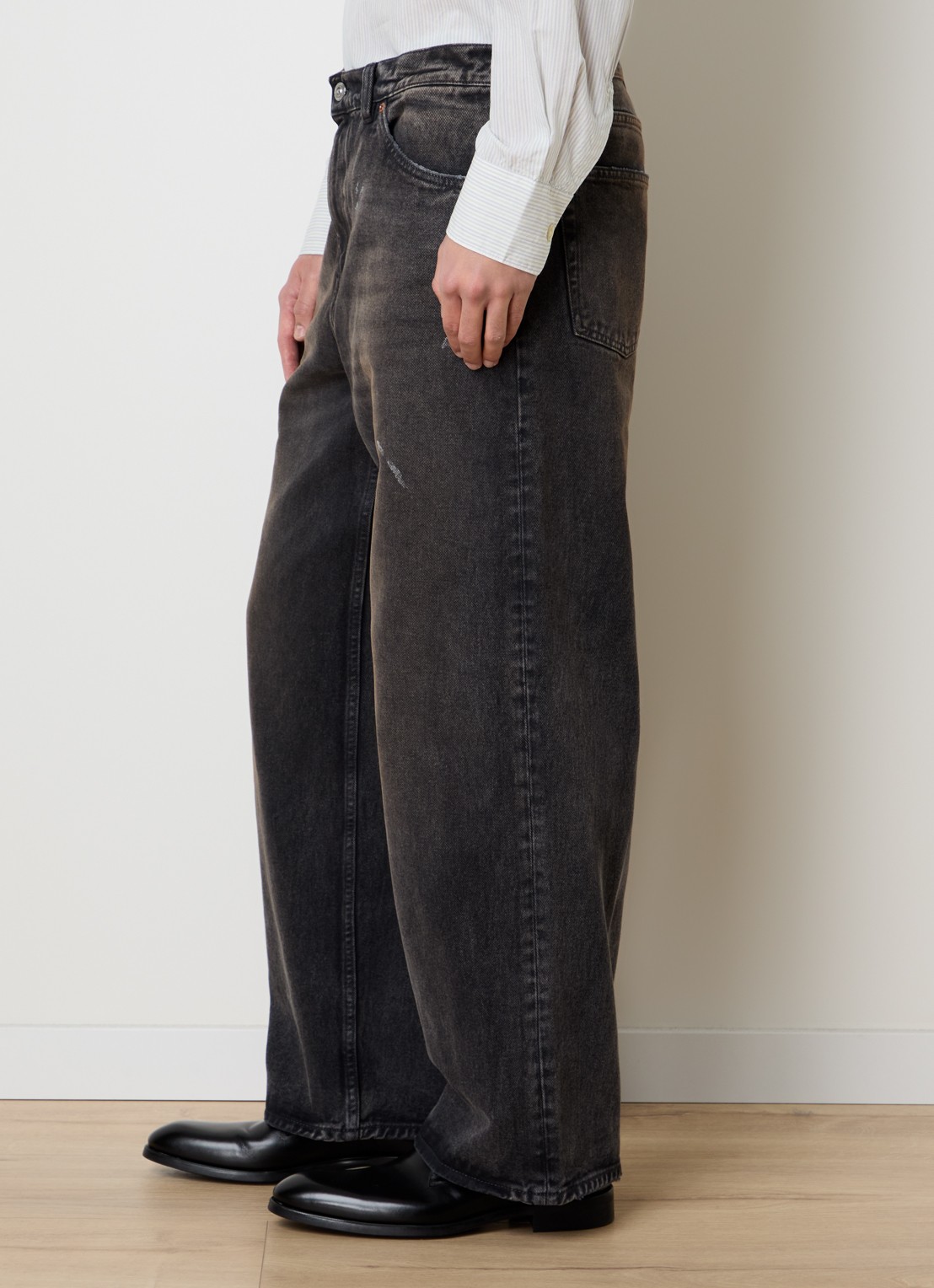 Our Legacy Wide leg jeans met gekleurde wassing - detail 2 antraciet
