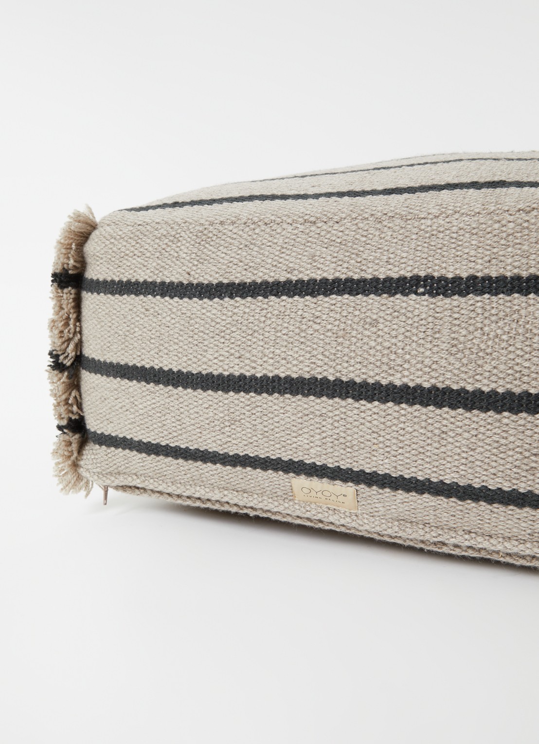 OYOY Living Design Lina poef 62 x 62 cm - voorkant 2 beige