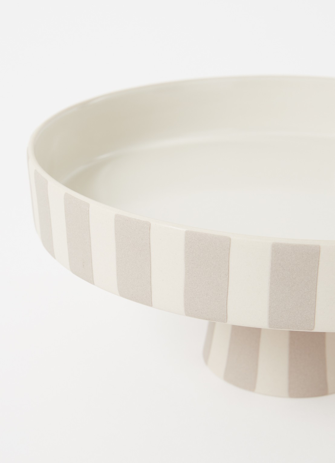 OYOY Living Design Toppu taartplateau 20 cm - voorkant 2 grijs