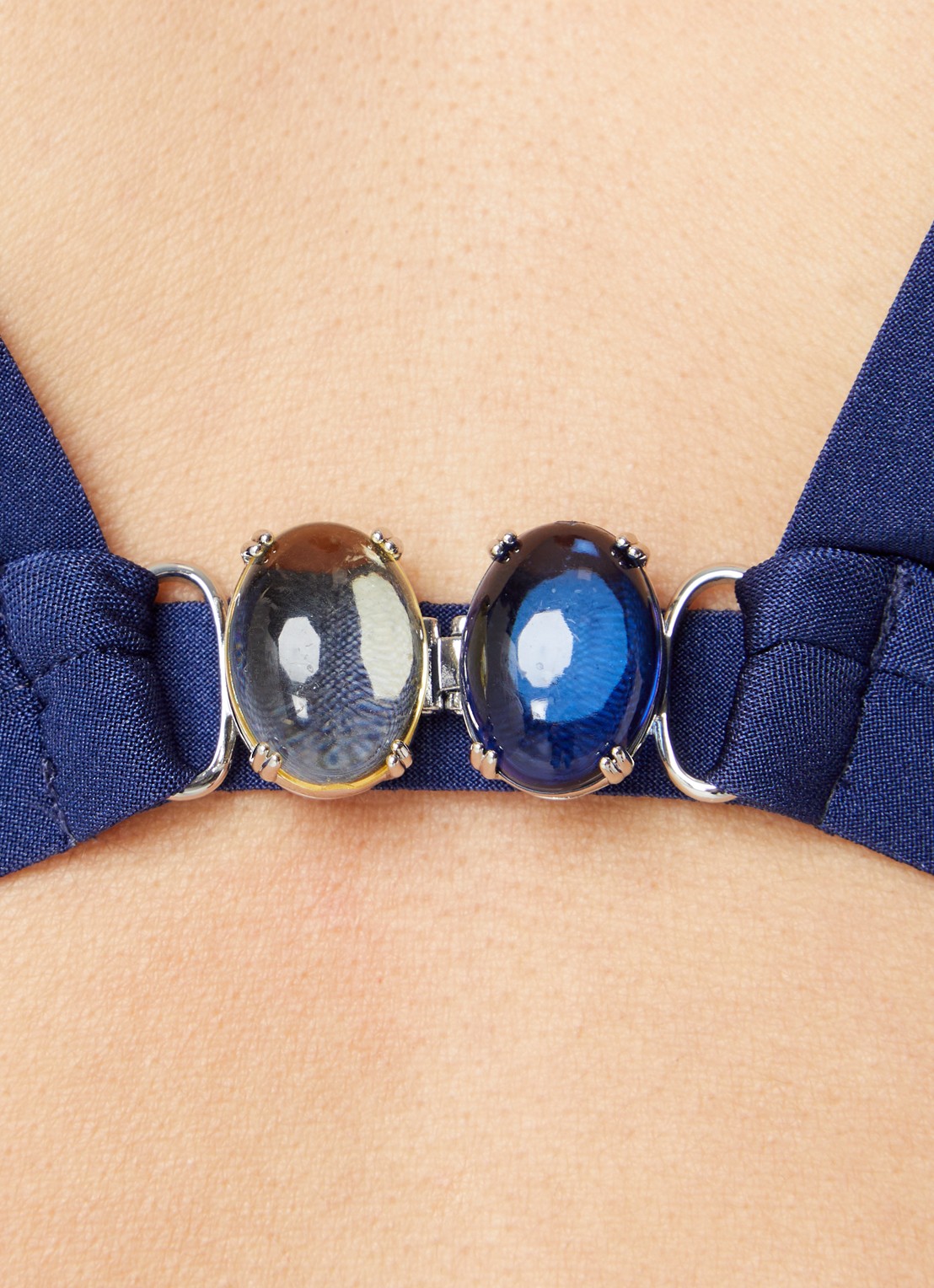 Pain de Sucre Sanaby halter bikinitop met kralendecoratie - detail 3 donkerblauw