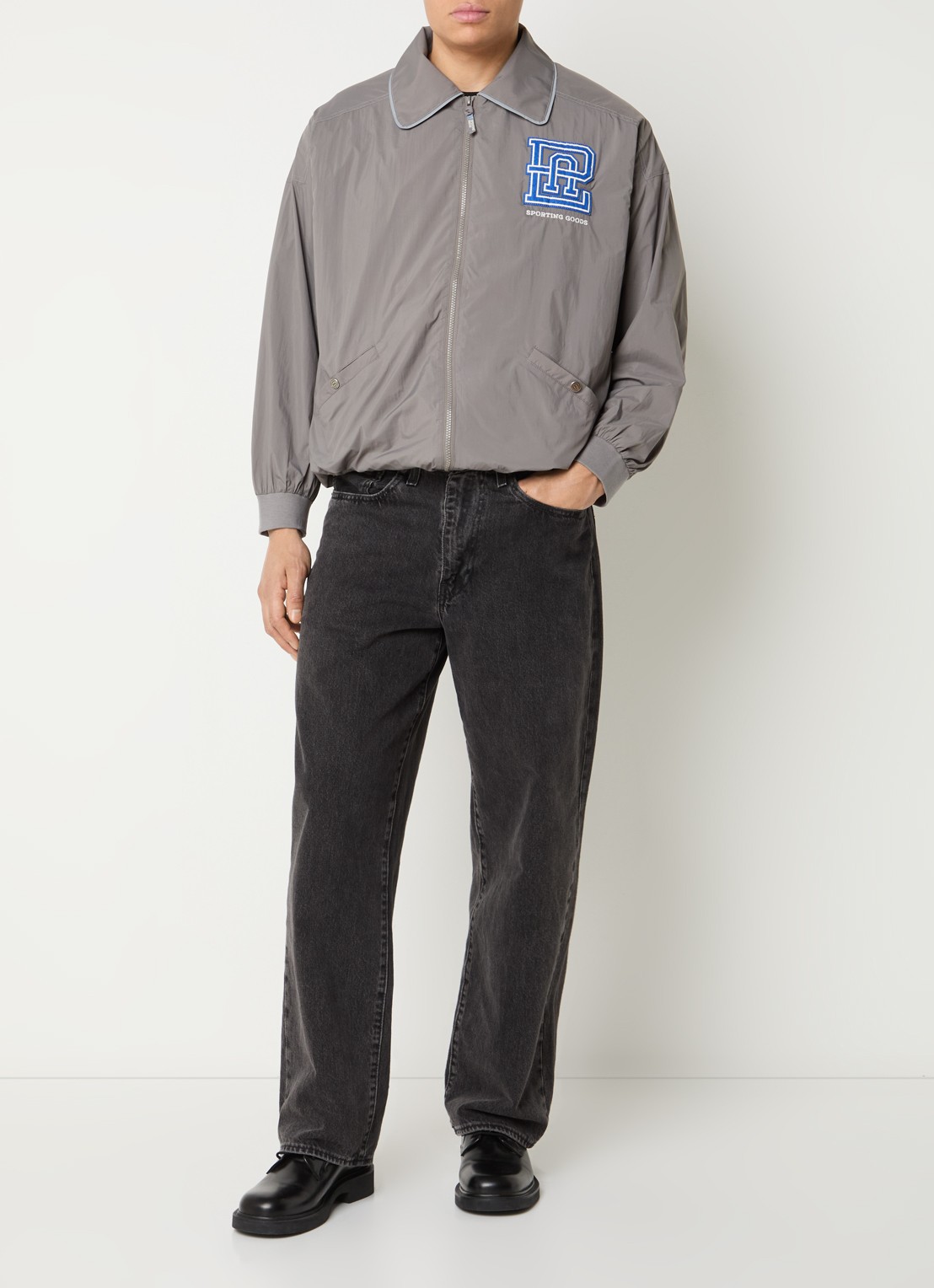 PAL Sporting Goods Jack met logoborduring en backprint - voorkant 2 grijs