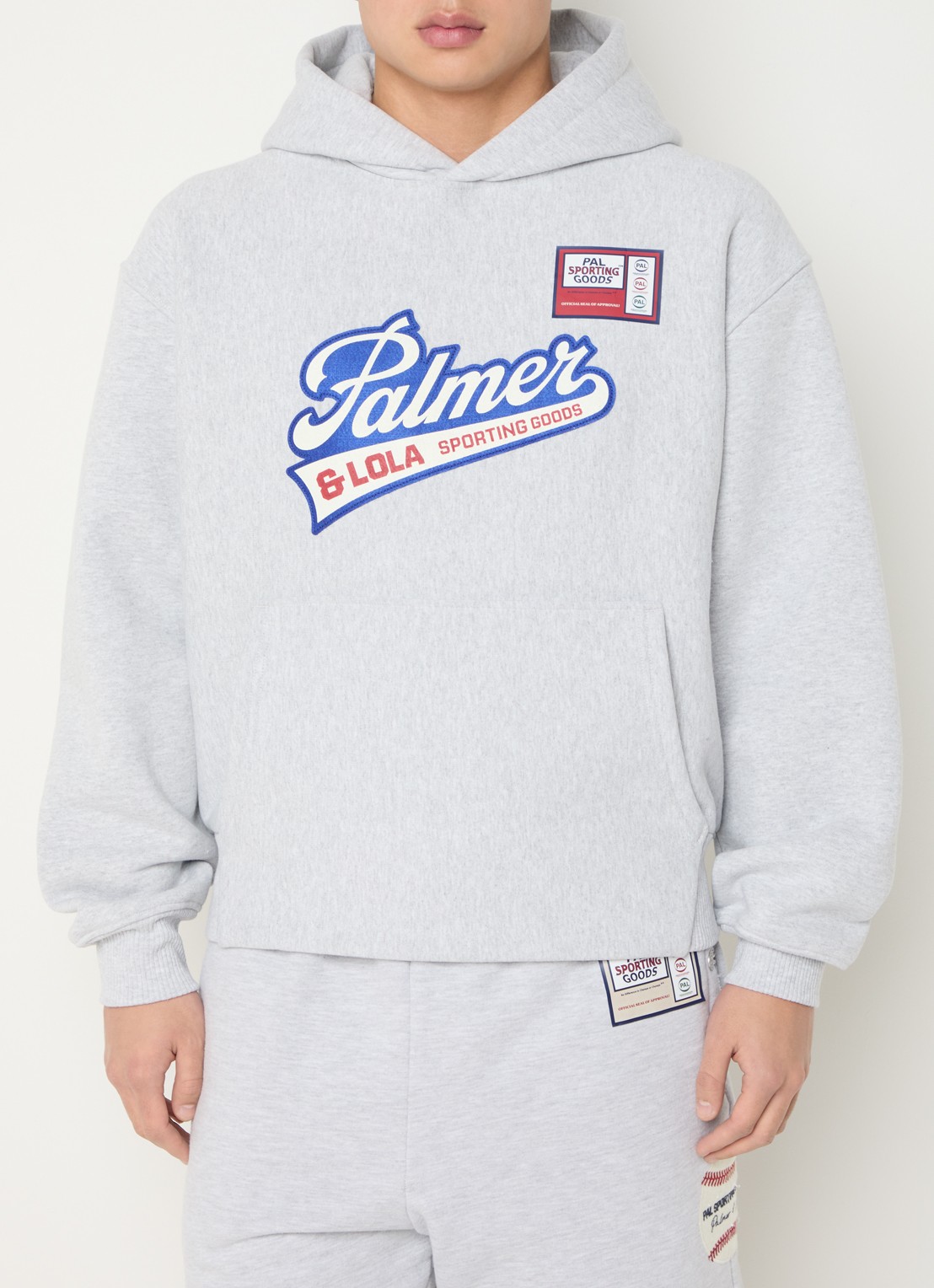 PAL Sporting Goods Palmers League hoodie met logoborduring - detail 4 lichtgrijs