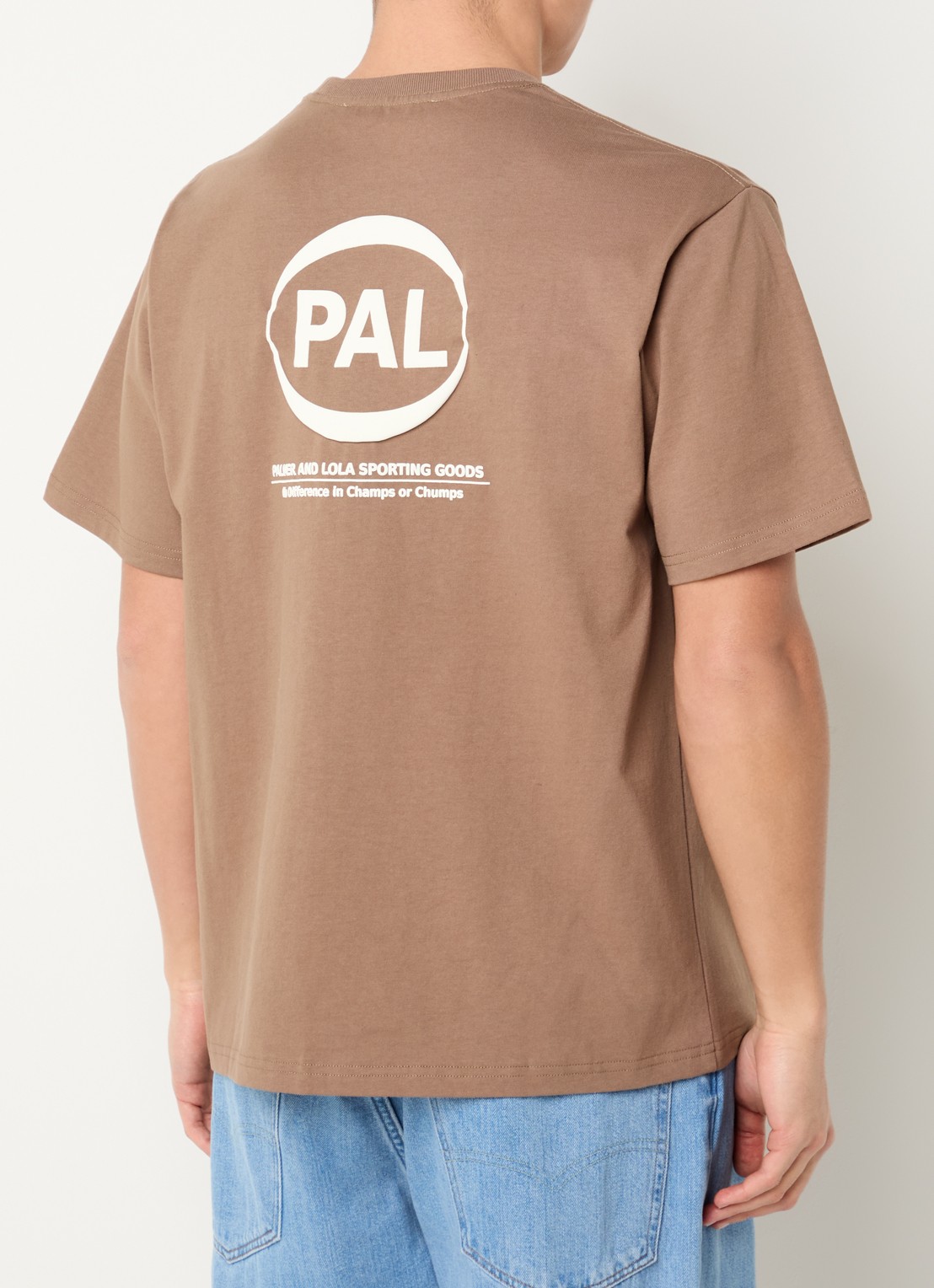 PAL Sporting Goods Pre Game T-shirt met logo- en backprint - detail lichtbruin