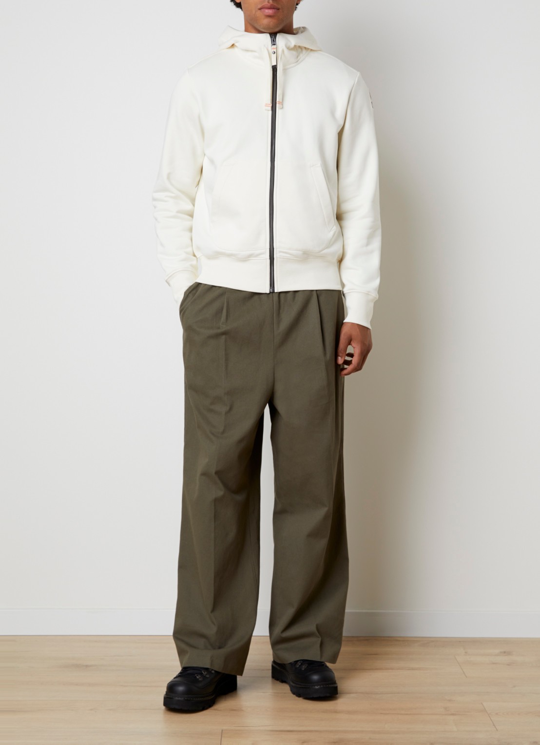 Parajumpers Charlie sweatvest met logoborduring - voorkant 3 creme