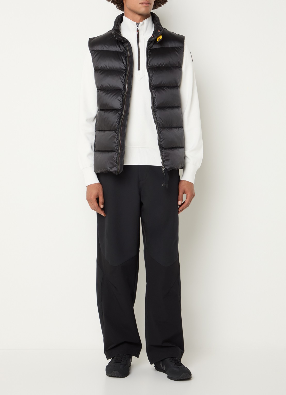Parajumpers Jeordie bodywarmer met donsvulling - voorkant 2 zwart