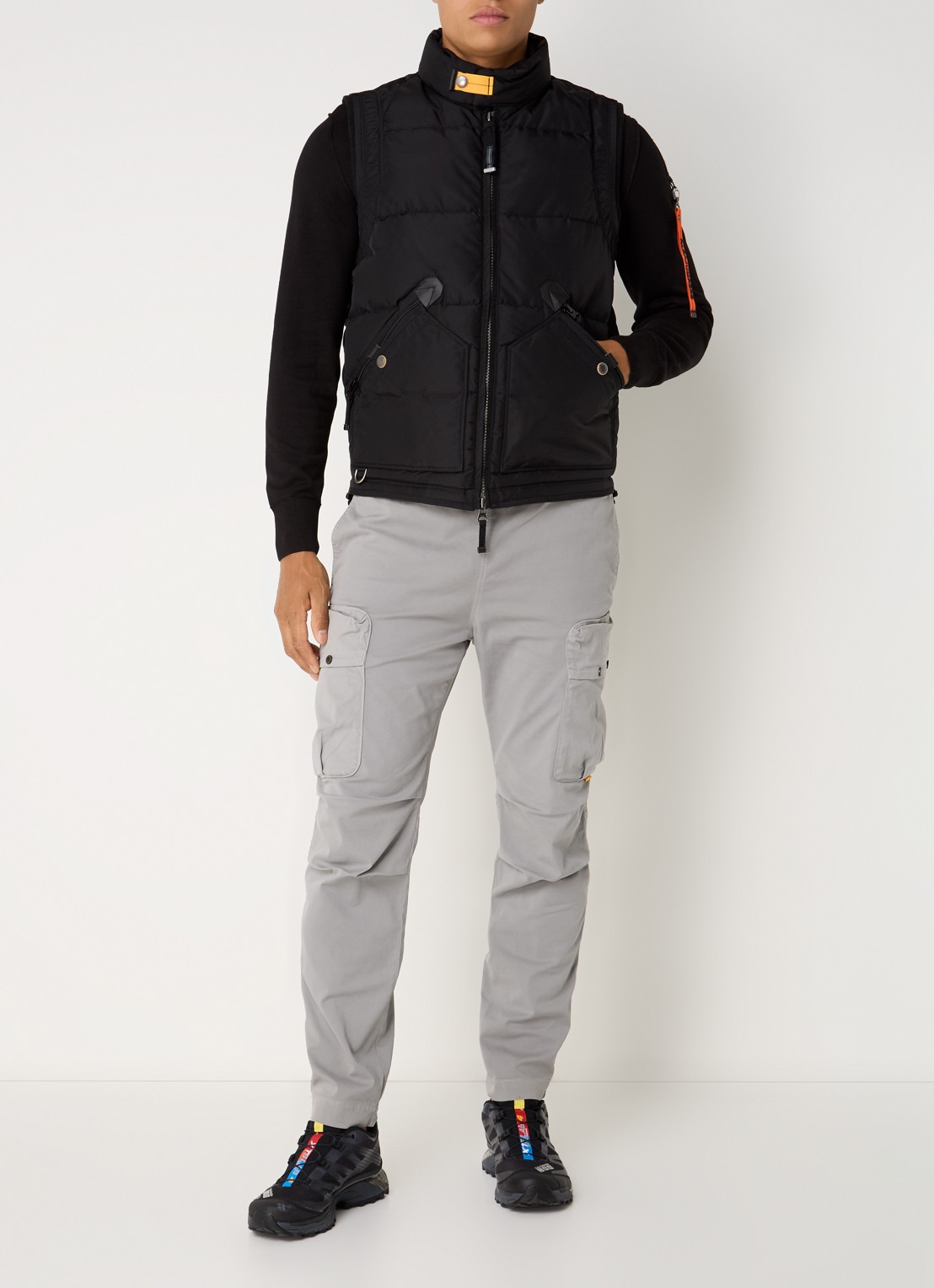Parajumpers Kobuk gewatteerde bodywarmer met donsvulling - voorkant 3 zwart