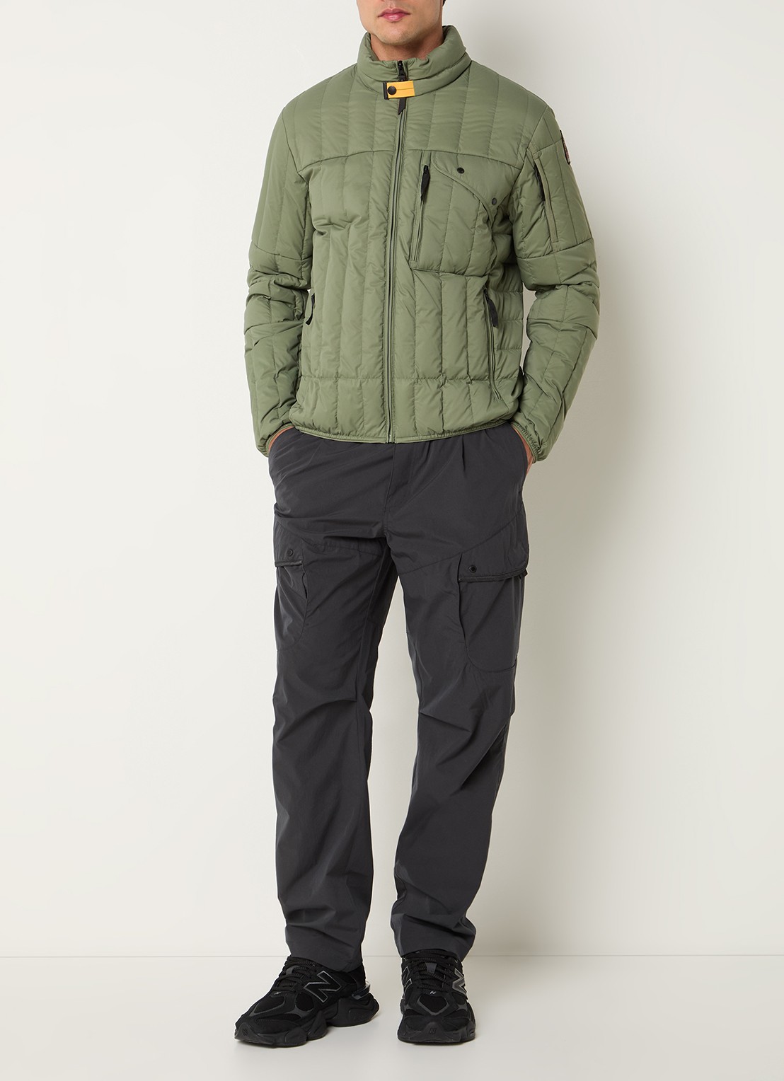 Parajumpers Kuon gewatteerd jack met donsvulling en ritszakken - voorkant 2 bronsgroen