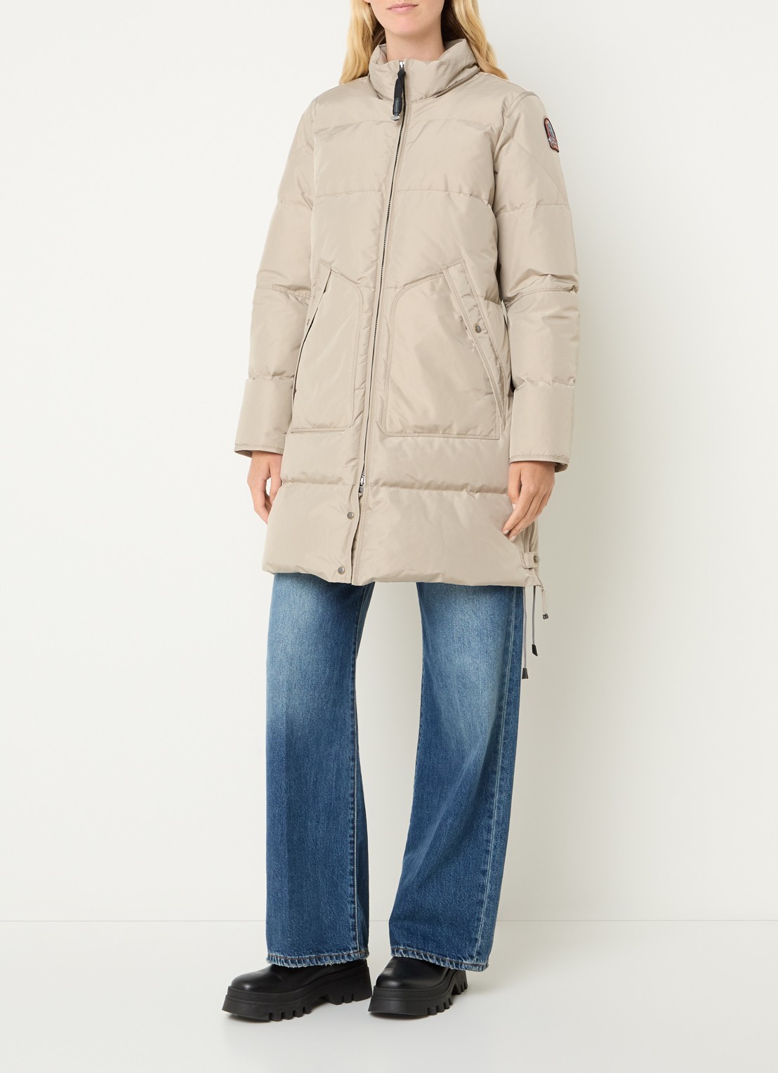 Parajumpers Long Bear jas met donsvulling en afneembare capuchon  - voorkant 4 beige