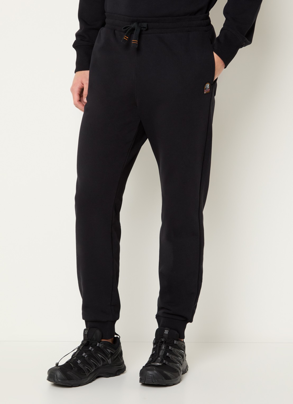 Parajumpers Makalu tapered fit joggingbroek met steekzakken - detail 3 zwart