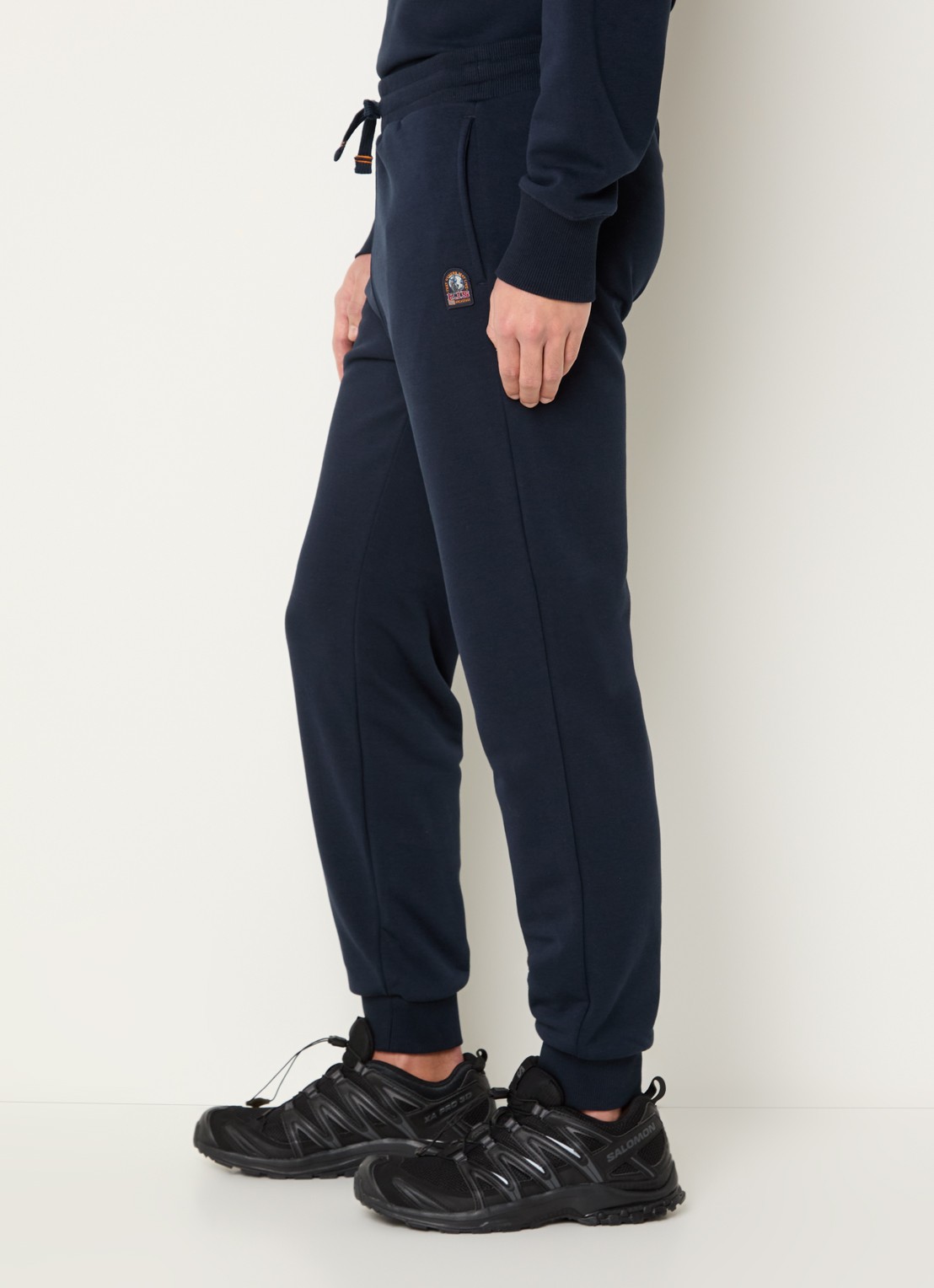 Parajumpers Makalu tapered fit joggingbroek met steekzakken - detail 3 donkerblauw