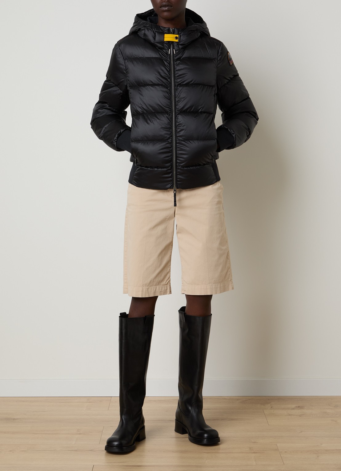 Parajumpers Marion puffer jack met donsvulling - voorkant 5 zwart