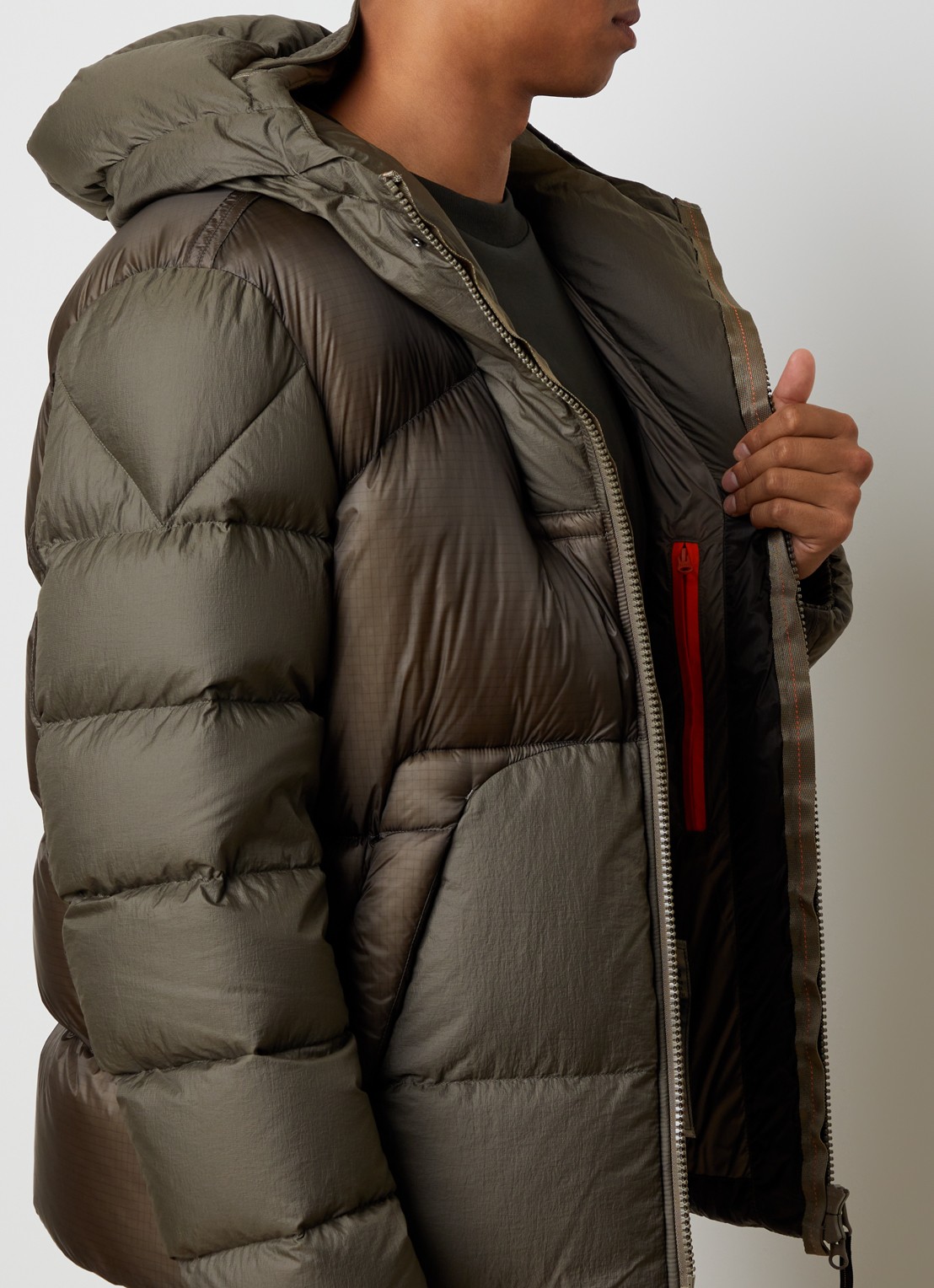 Parajumpers Notigi puffer jas met donsvulling en ritszakken - detail 5 bronsgroen