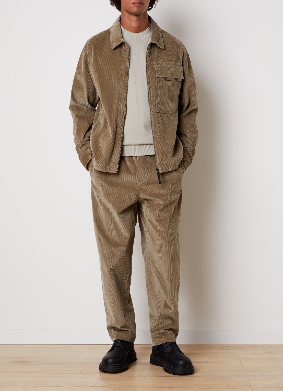 Parajumpers Rainard straight fit chino van corduroy - voorkant 6 zand