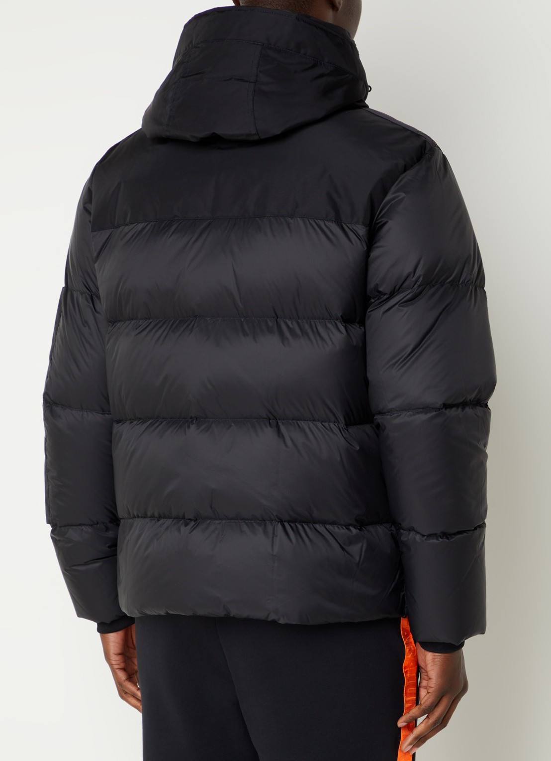 Parajumpers Tyrik puffer jack met donsvulling en ritszakken - achterkant 4 zwart