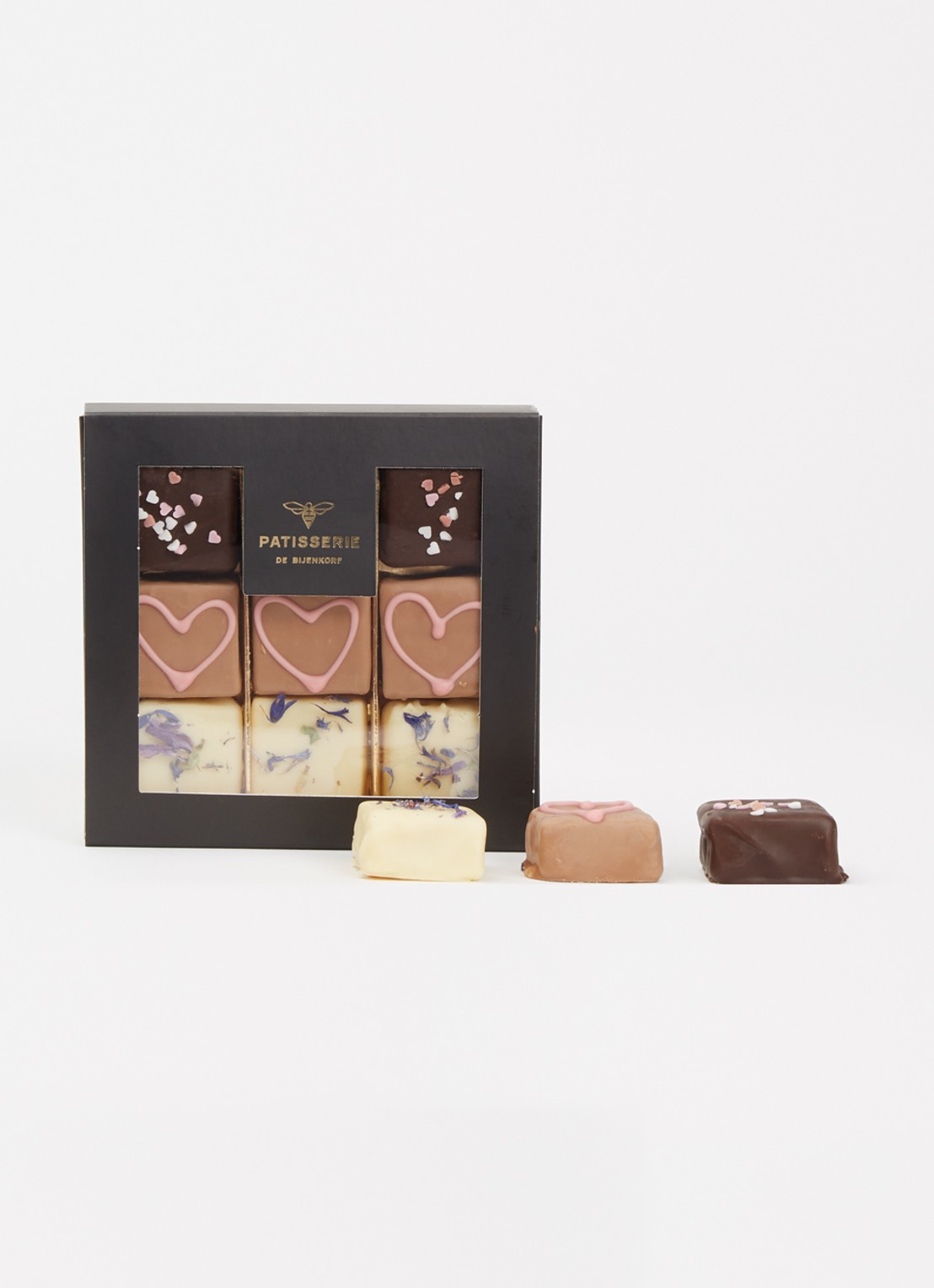 Patisserie de Bijenkorf Love chocolade bonbons 9 stuks - voorkant 2 undefined
