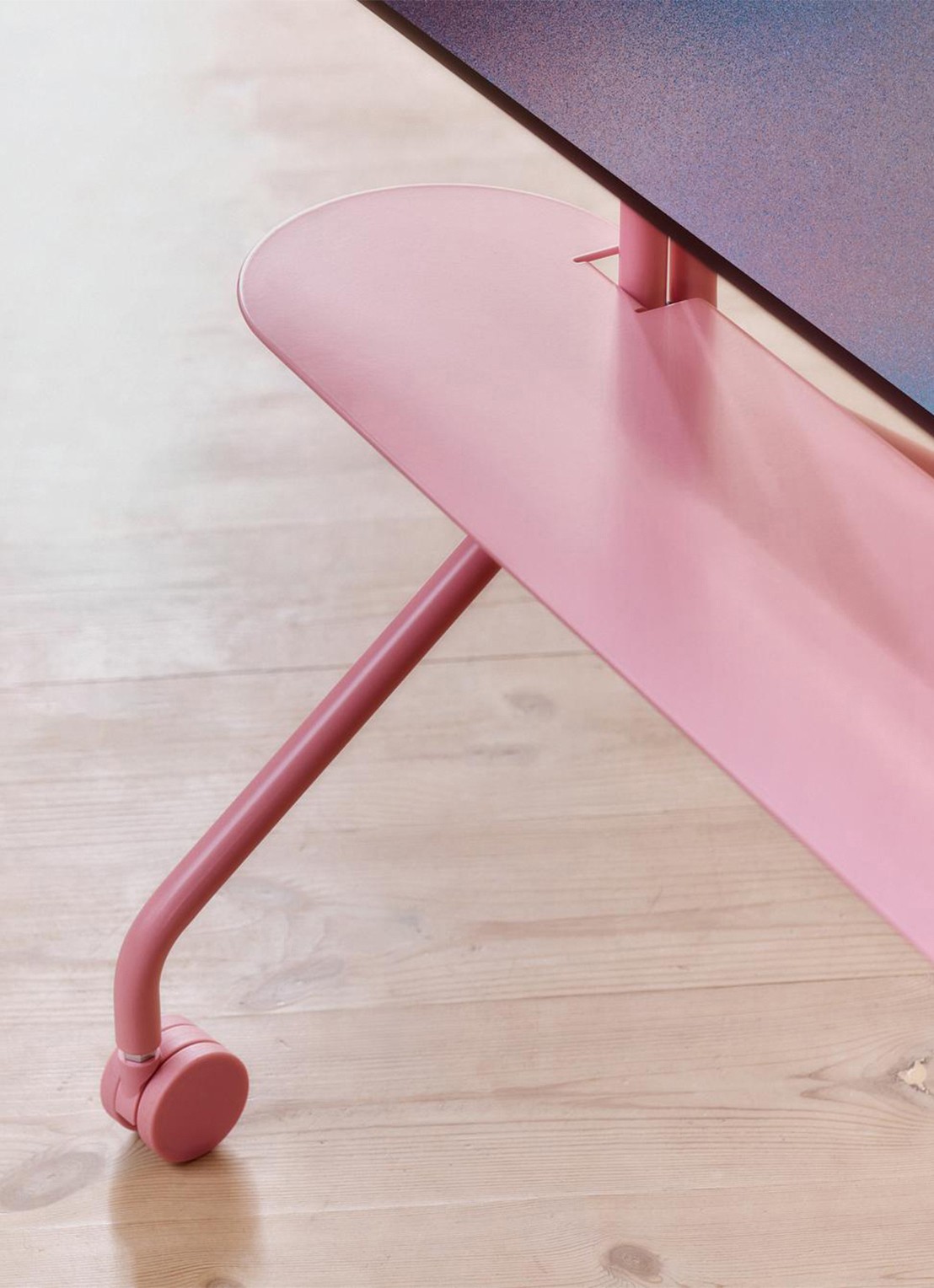 Pedestal Pipe plank voor TV standaard 99 cm - voorkant 3 roze