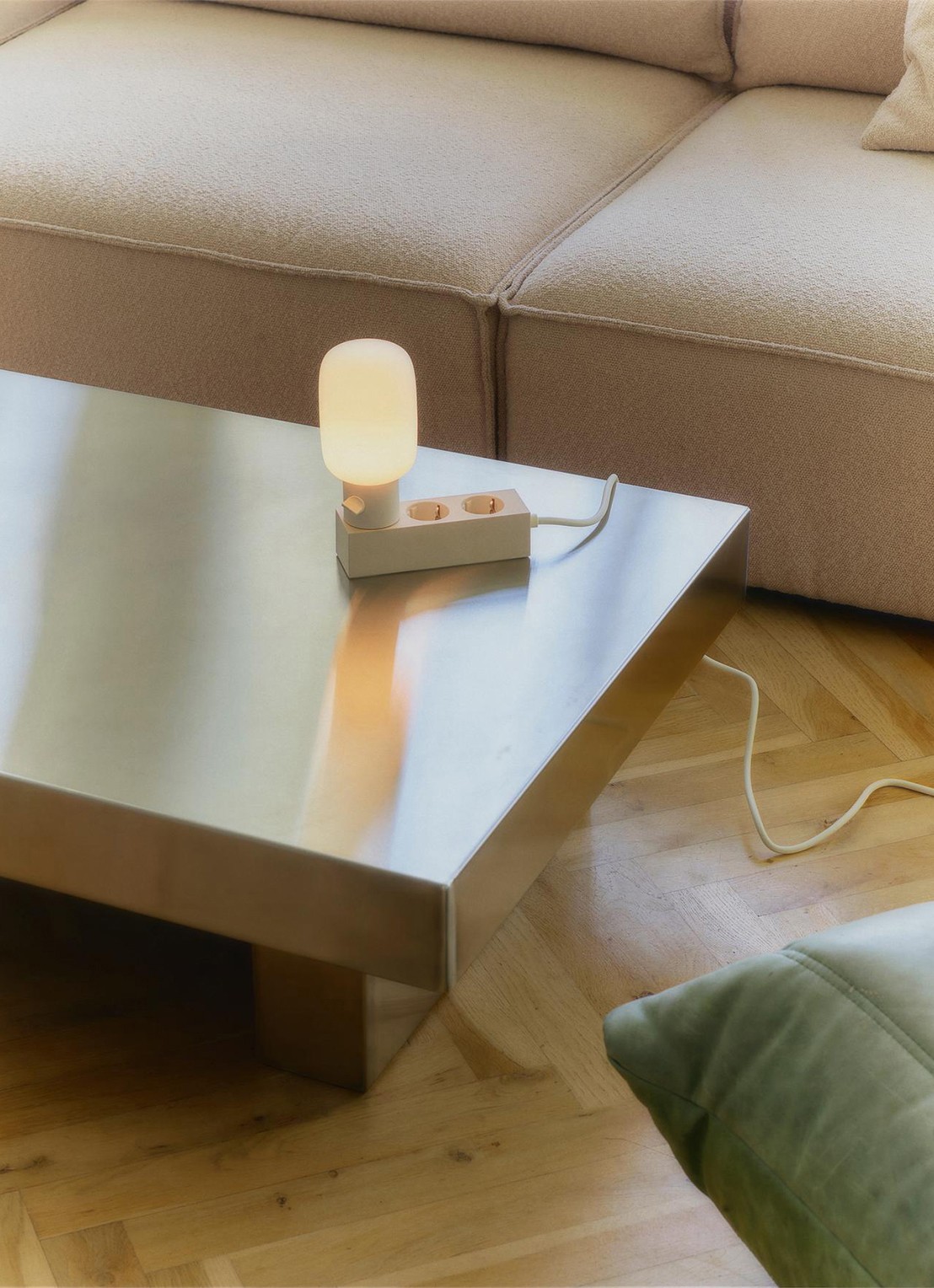 Pedestal Plug-in vloerlamp - detail 4 ivoor
