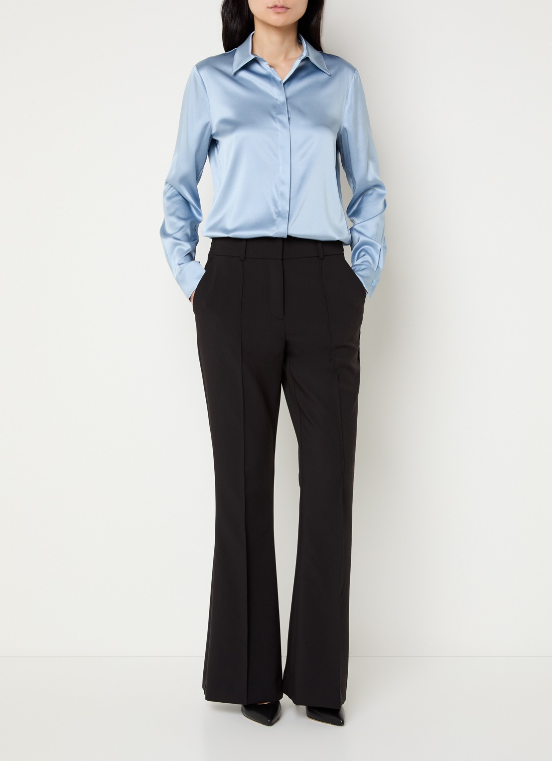 Pennyblack Blouse van satijn - voorkant 3 lichtblauw
