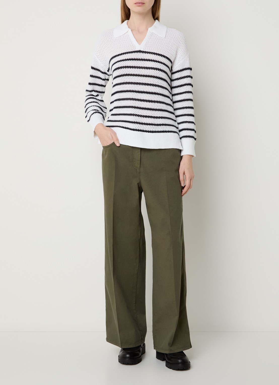 Pennyblack Magia high waist loose fit broek met persplooi en steekzakken - voorkant 2 legergroen