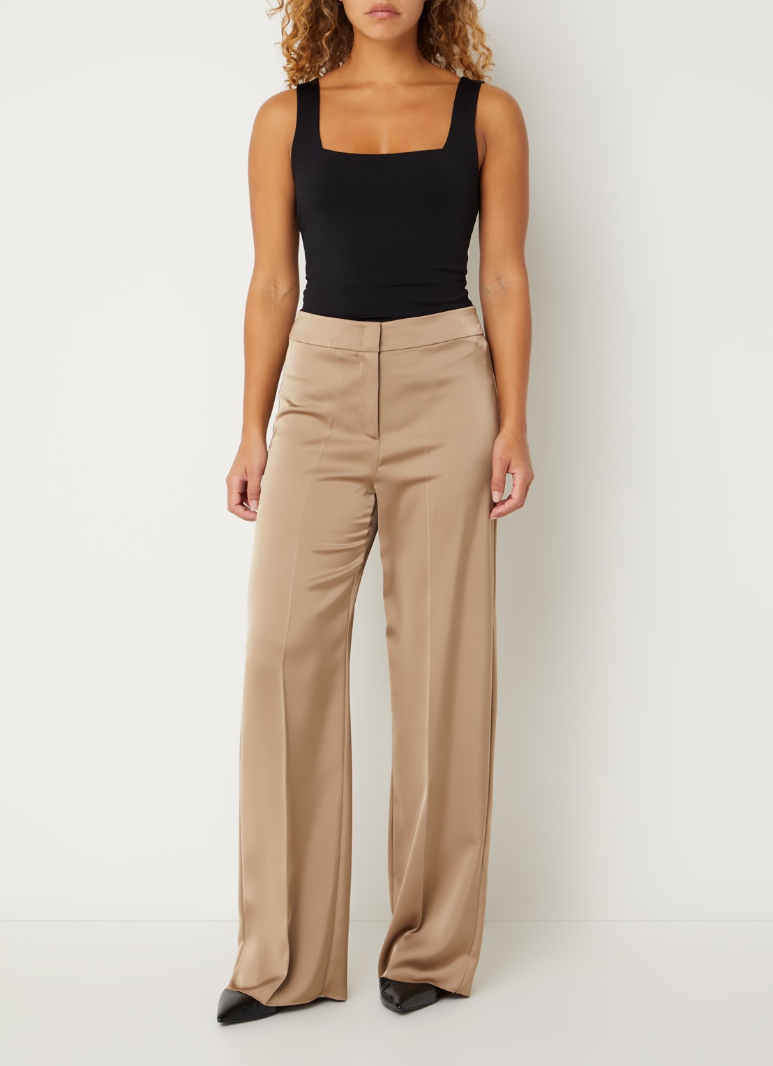 Pennyblack Mid waist wide fit pantalon van satijn - voorkant 4 camel