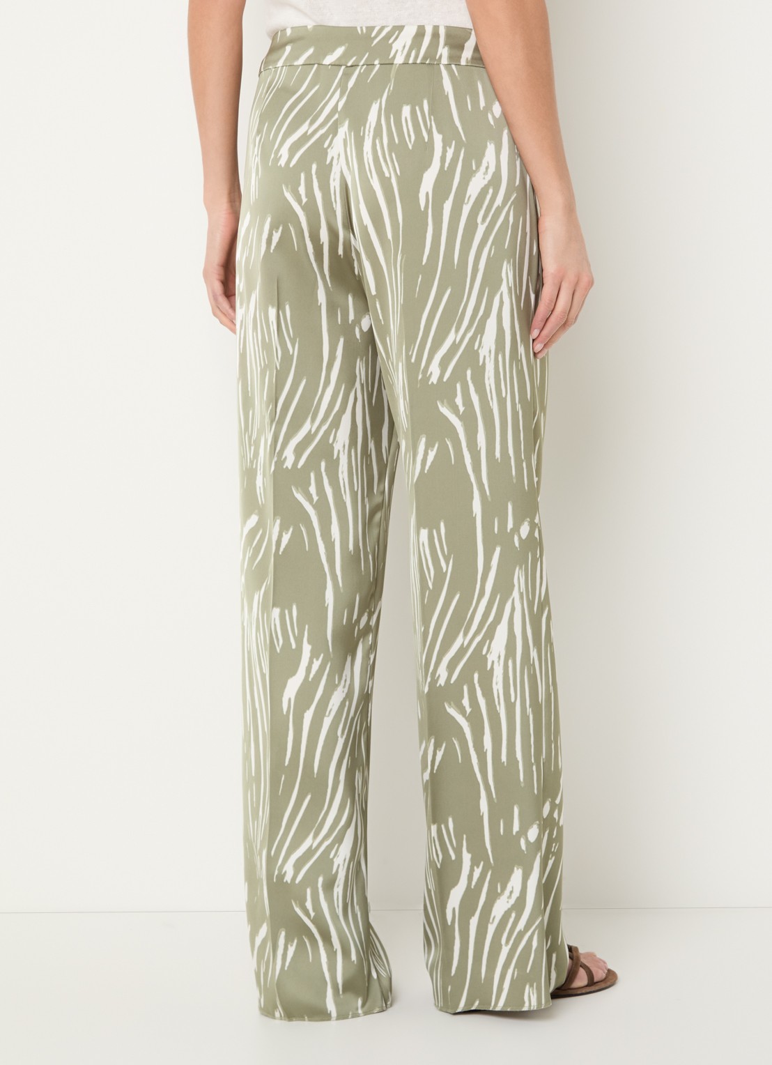 Pennyblack Mid waist wide fit pantalon van satijn - achterkant 3 lindegroen