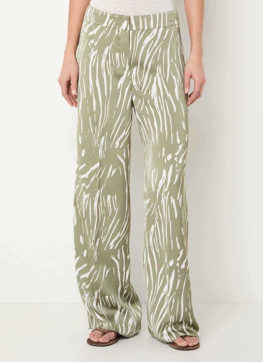 Pennyblack Mid waist wide fit pantalon van satijn - detail 4 lindegroen