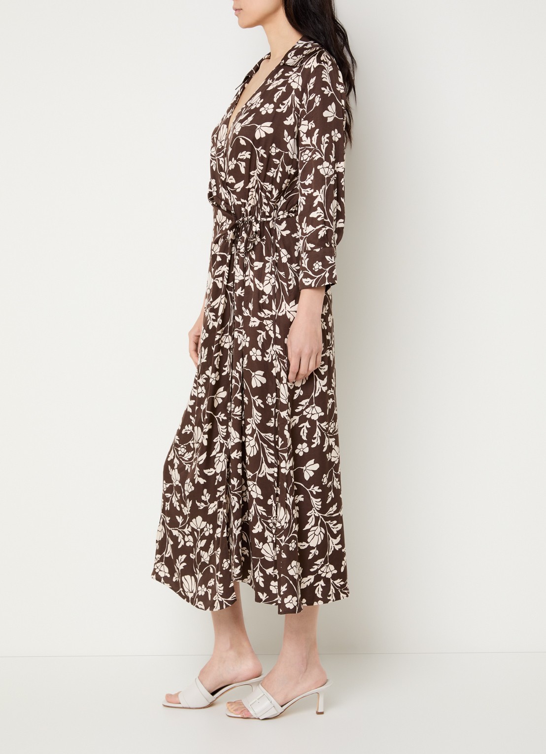 Pennyblack  Midi jurk met bloemenprint - voorkant 2 bruin