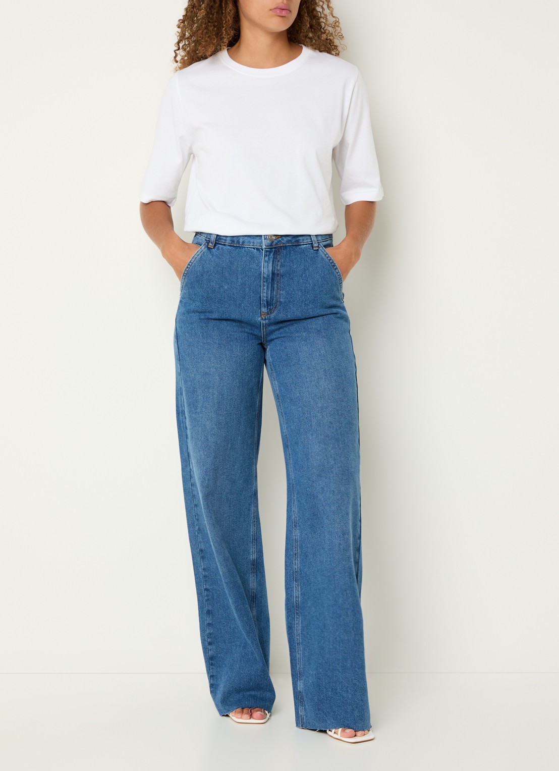 Pennyblack Puddle high waist wide leg jeans met medium wassing - voorkant 4 indigo