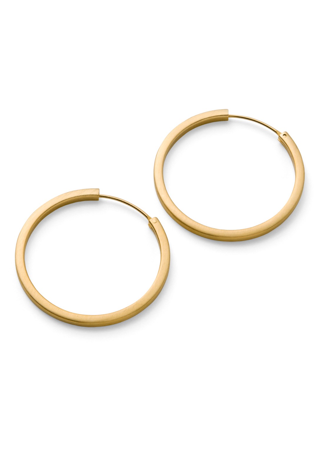 Pernille Corydon Circle Line oorringen  - voorkant goud
