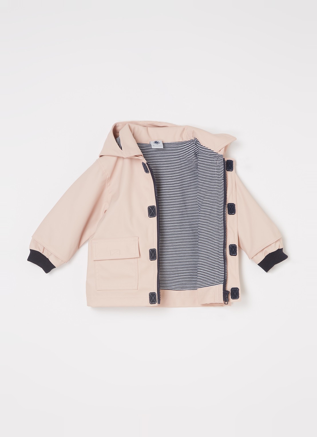Petit Bateau Regenjas met klepzakken     - voorkant 2 lichtroze