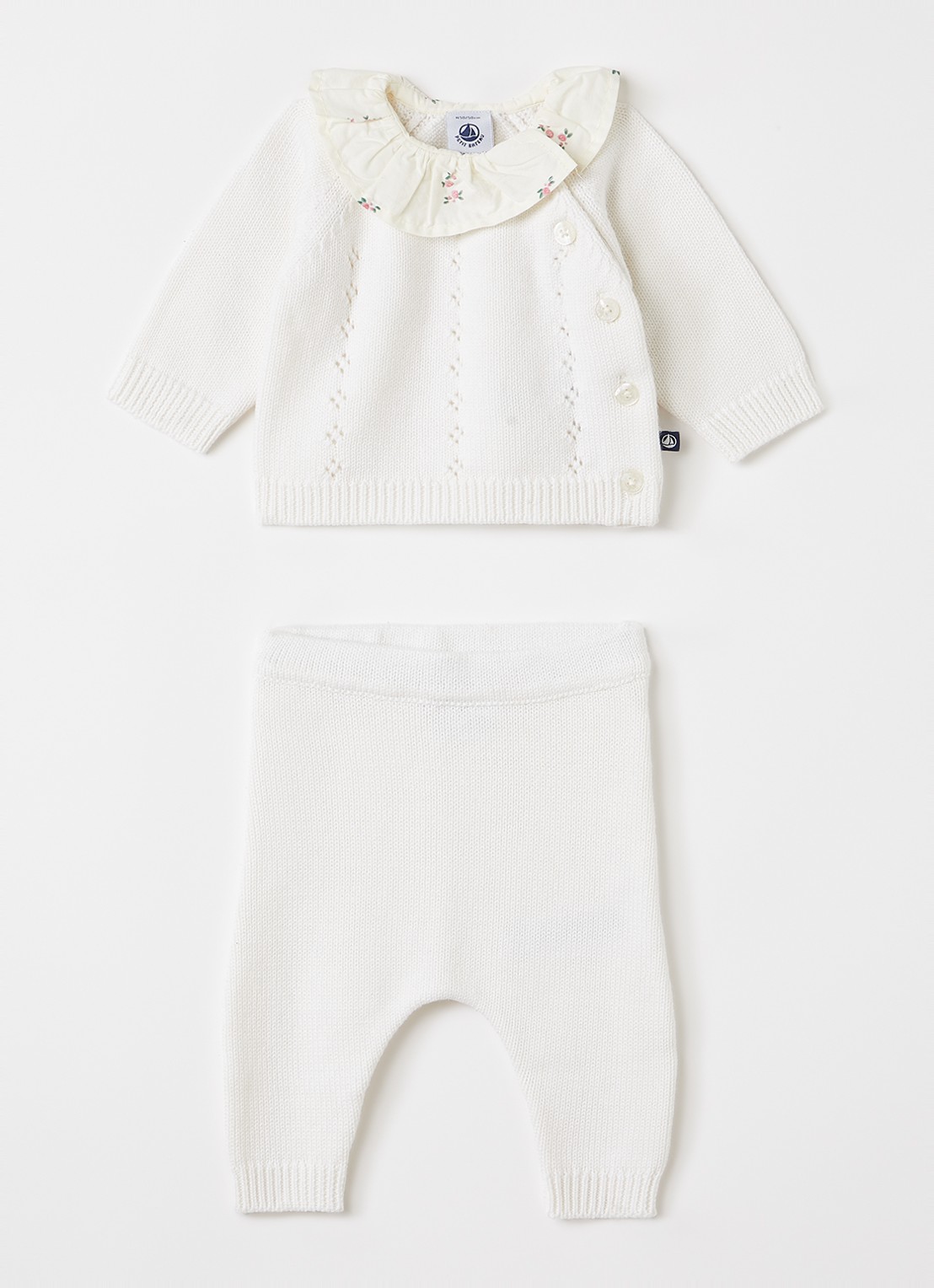 Petit Bateau Set van fijngebreide trui met babybroek 2-delig - voorkant gebroken wit