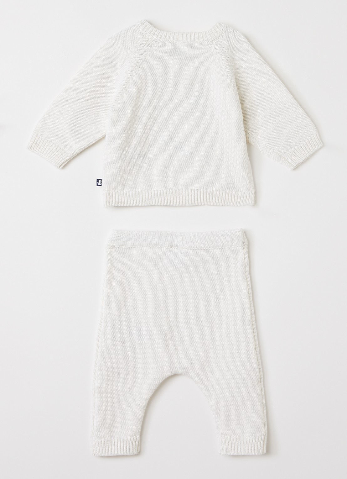 Petit Bateau Set van grofgebreid vest en broek - voorkant 2 gebroken wit
