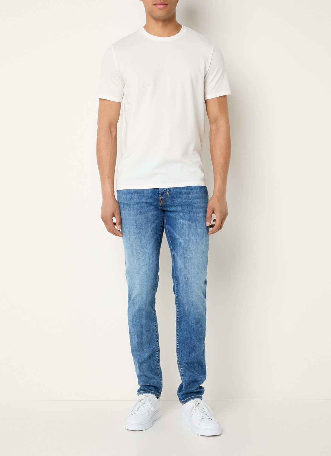 Peuterey Zole T-shirt met in zijdeblend - voorkant 2 gebroken wit