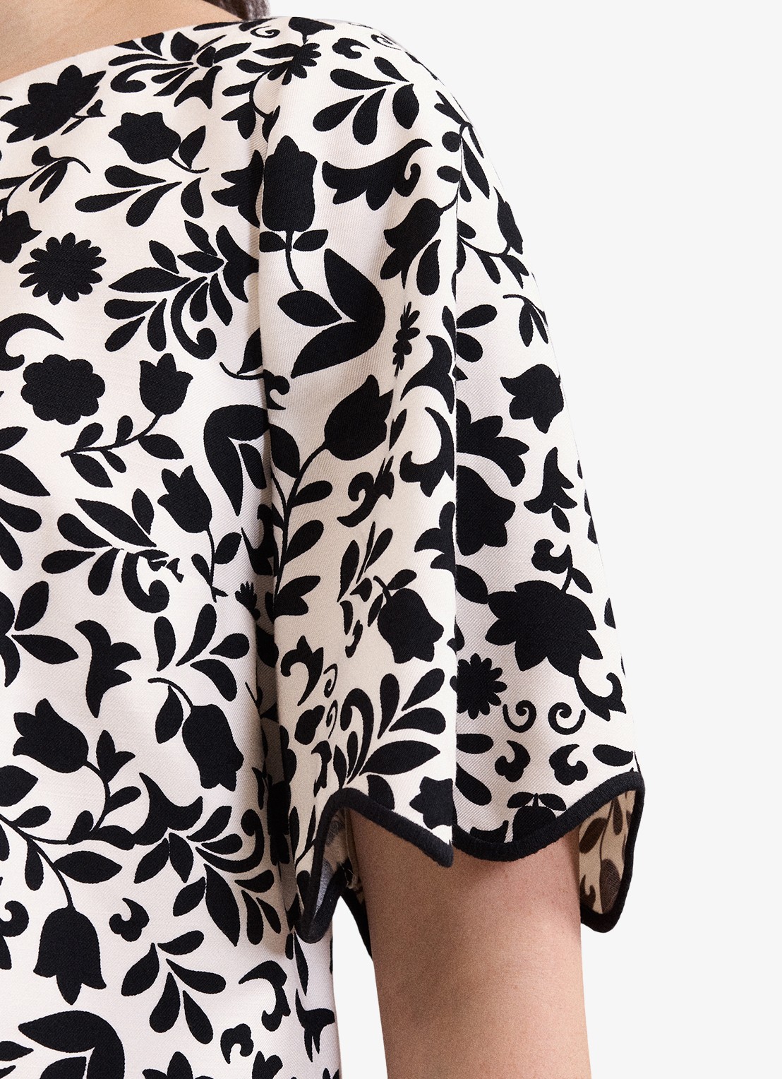Phase Eight Abi tuniek me bloemenprint - detail 5 zwart