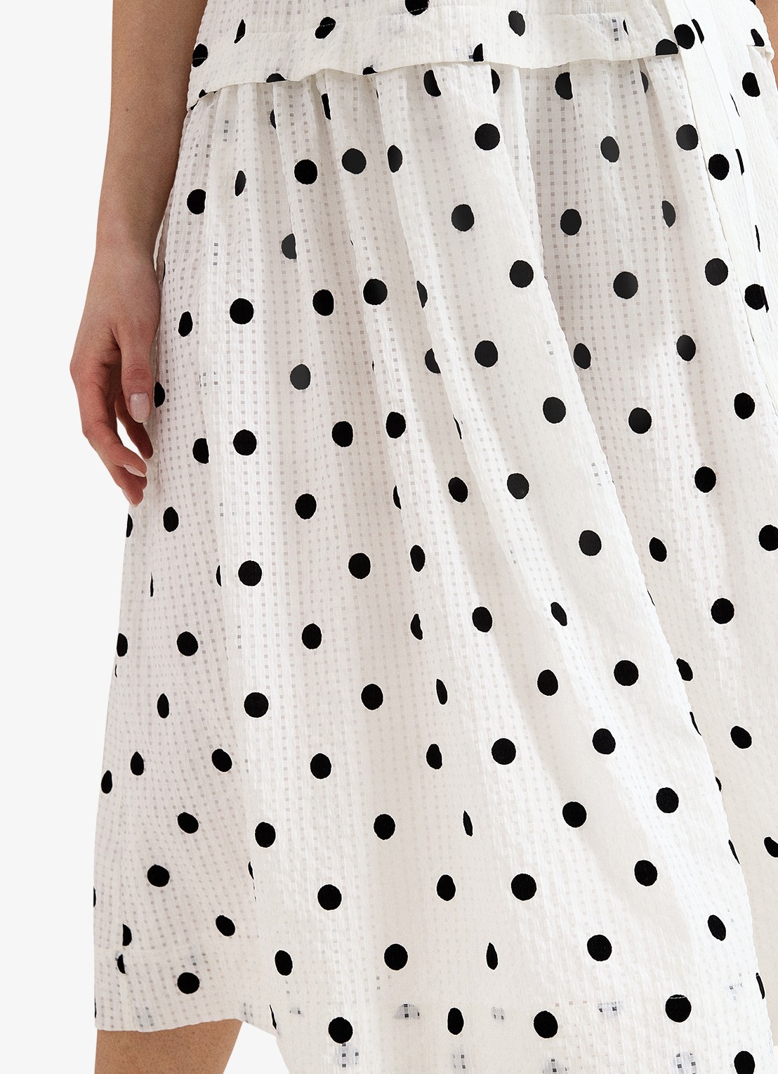 Phase Eight Adele midi jurk met stippenprint - detail 4 ivoor