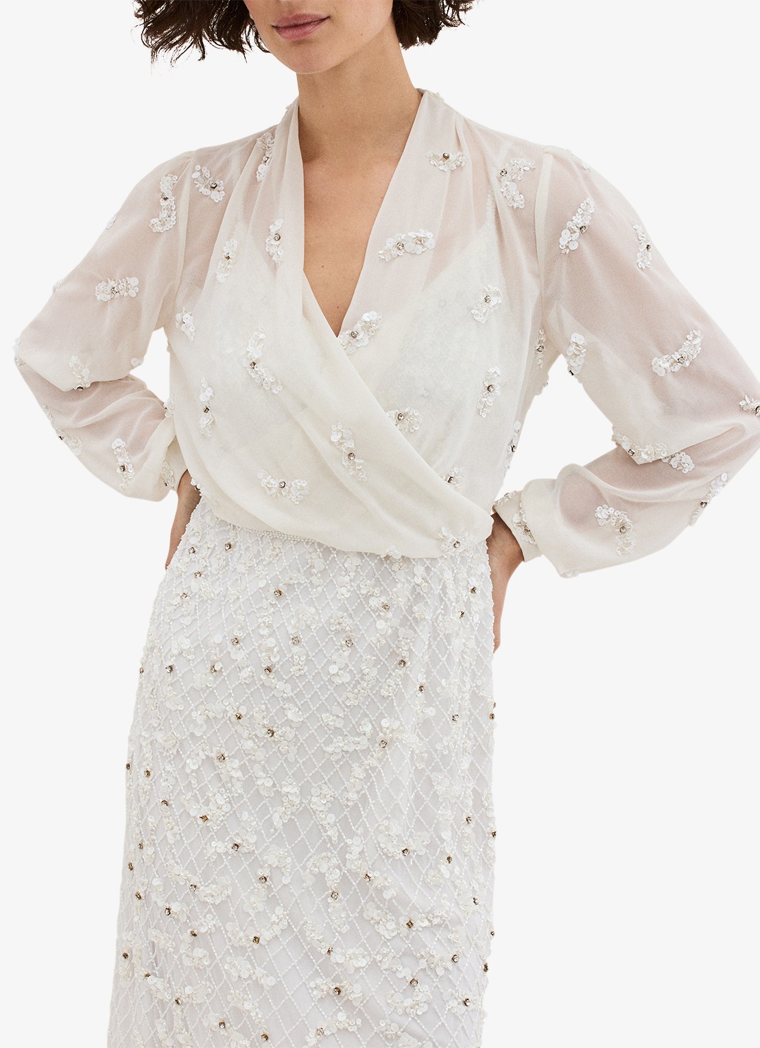 Phase Eight Alexia semi-transparante bolero met strass - detail gebroken wit