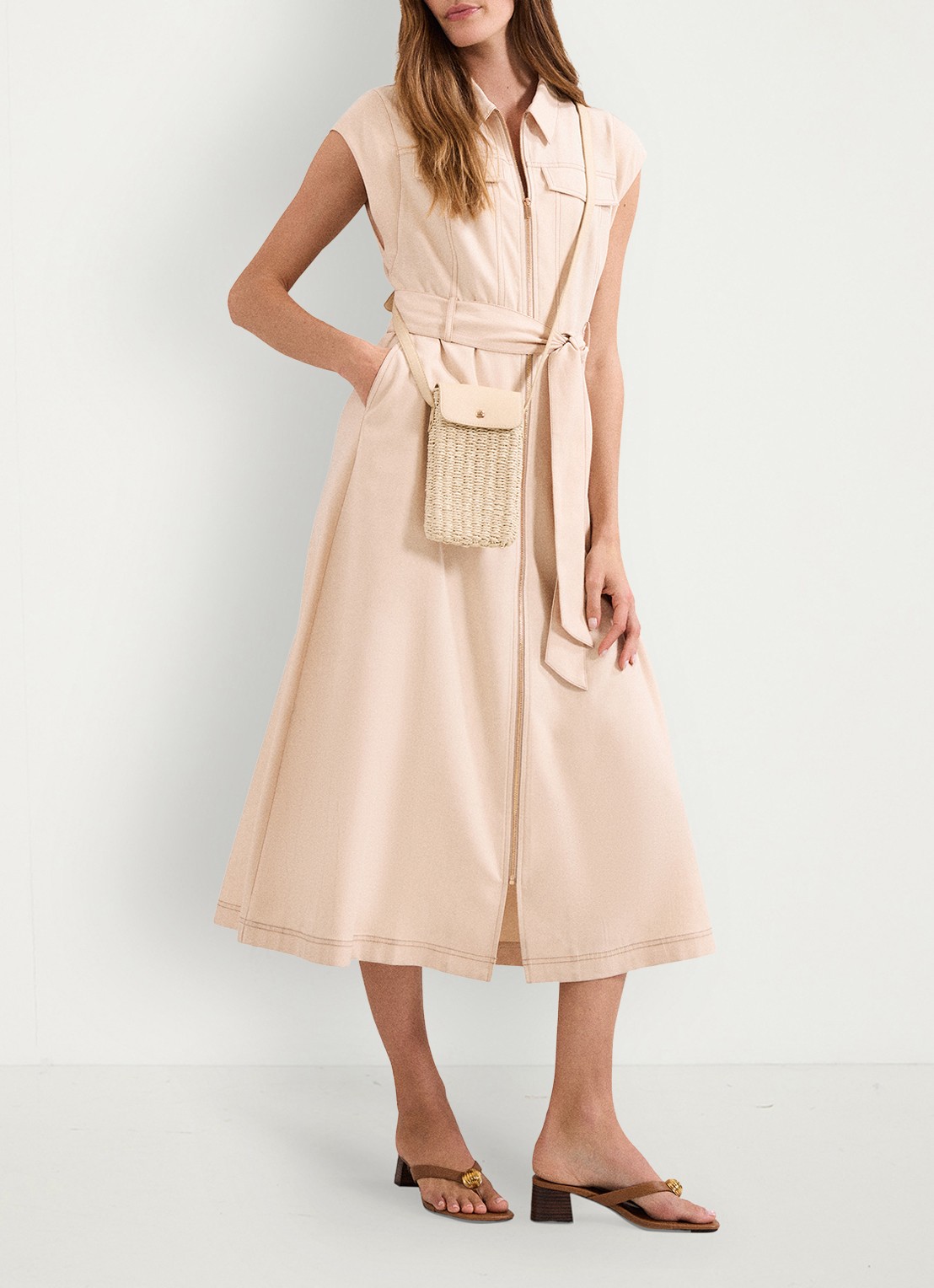 Phase Eight Alira midi jurk met strikceintuur - detail 3 creme