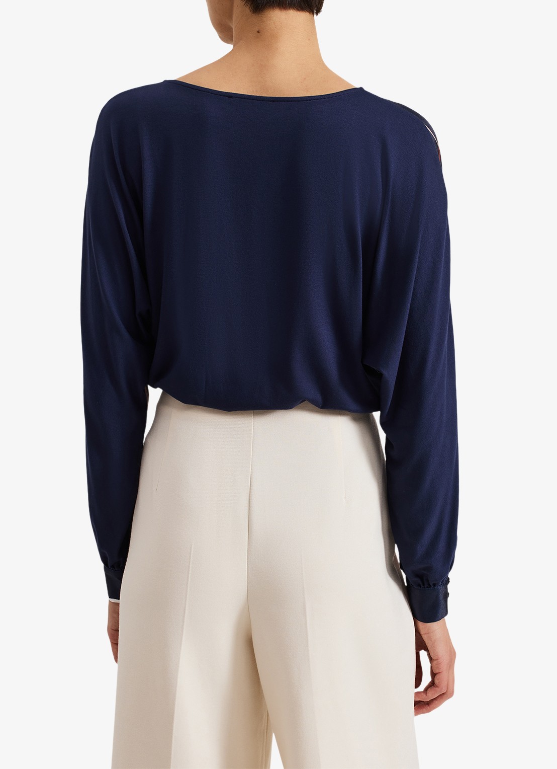Phase Eight Alora top met print - achterkant 3 donkerblauw
