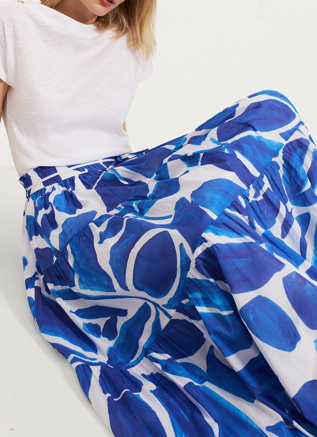 Phase Eight Alva midi rok met print - detail 3 donkerblauw