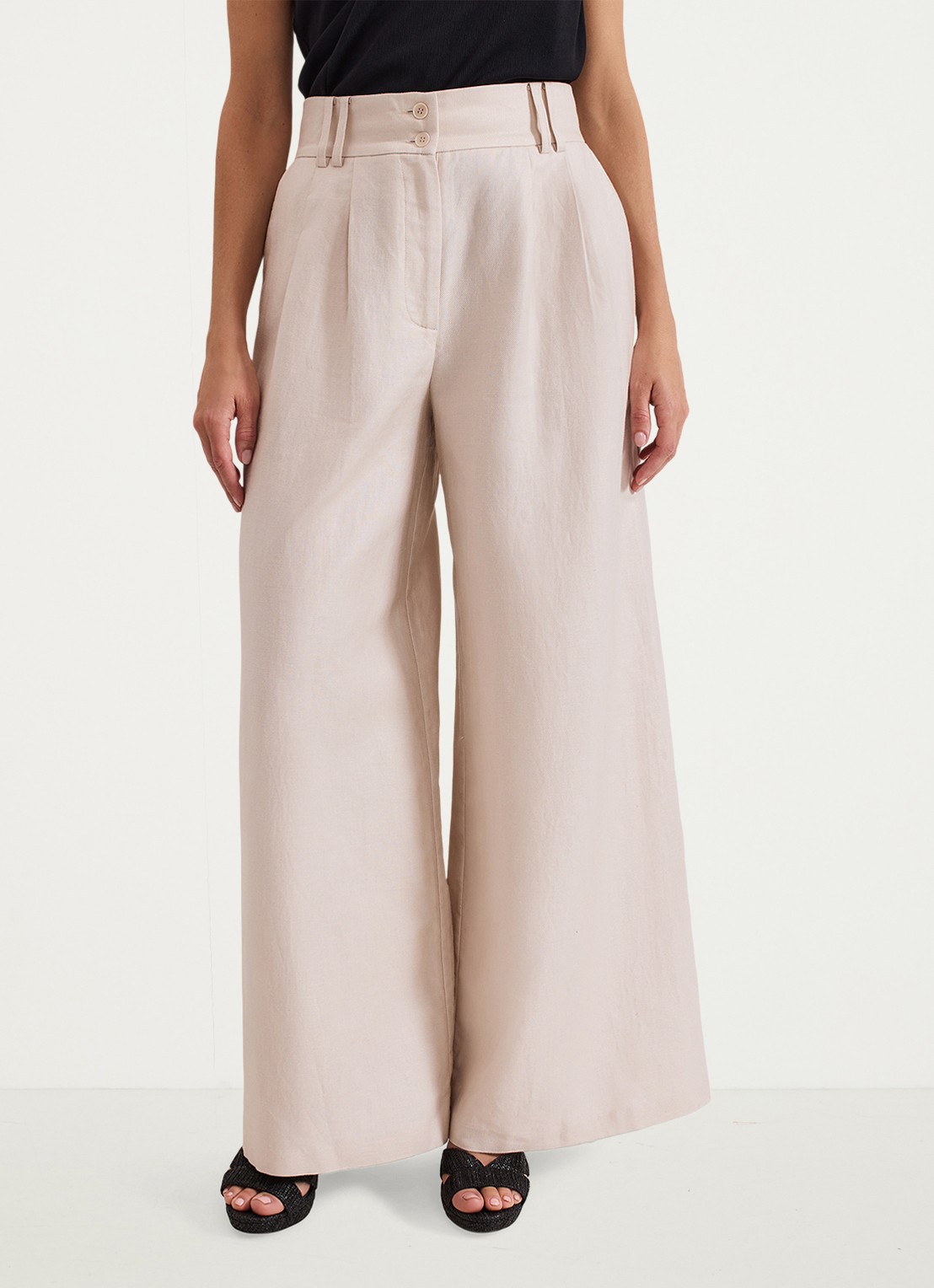 Phase Eight Amble mid waist wide fit pantalon met steekzakken - detail 2 creme