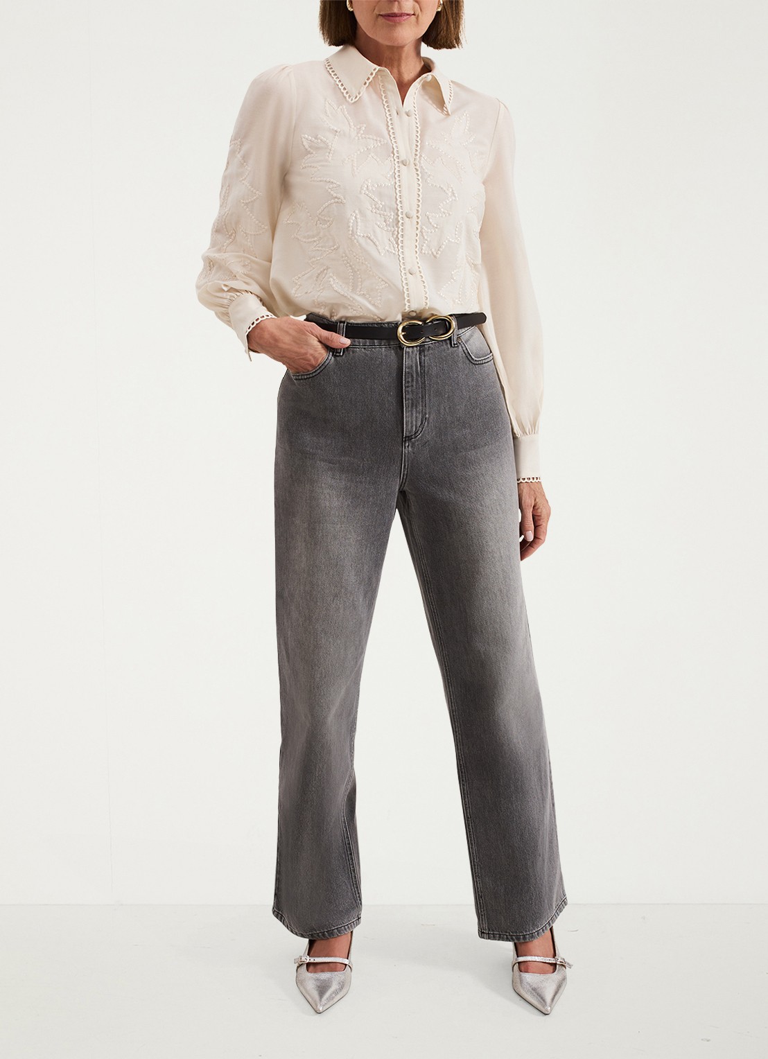 Phase Eight Aneira blouse met pailletten  - voorkant 3 gebroken wit
