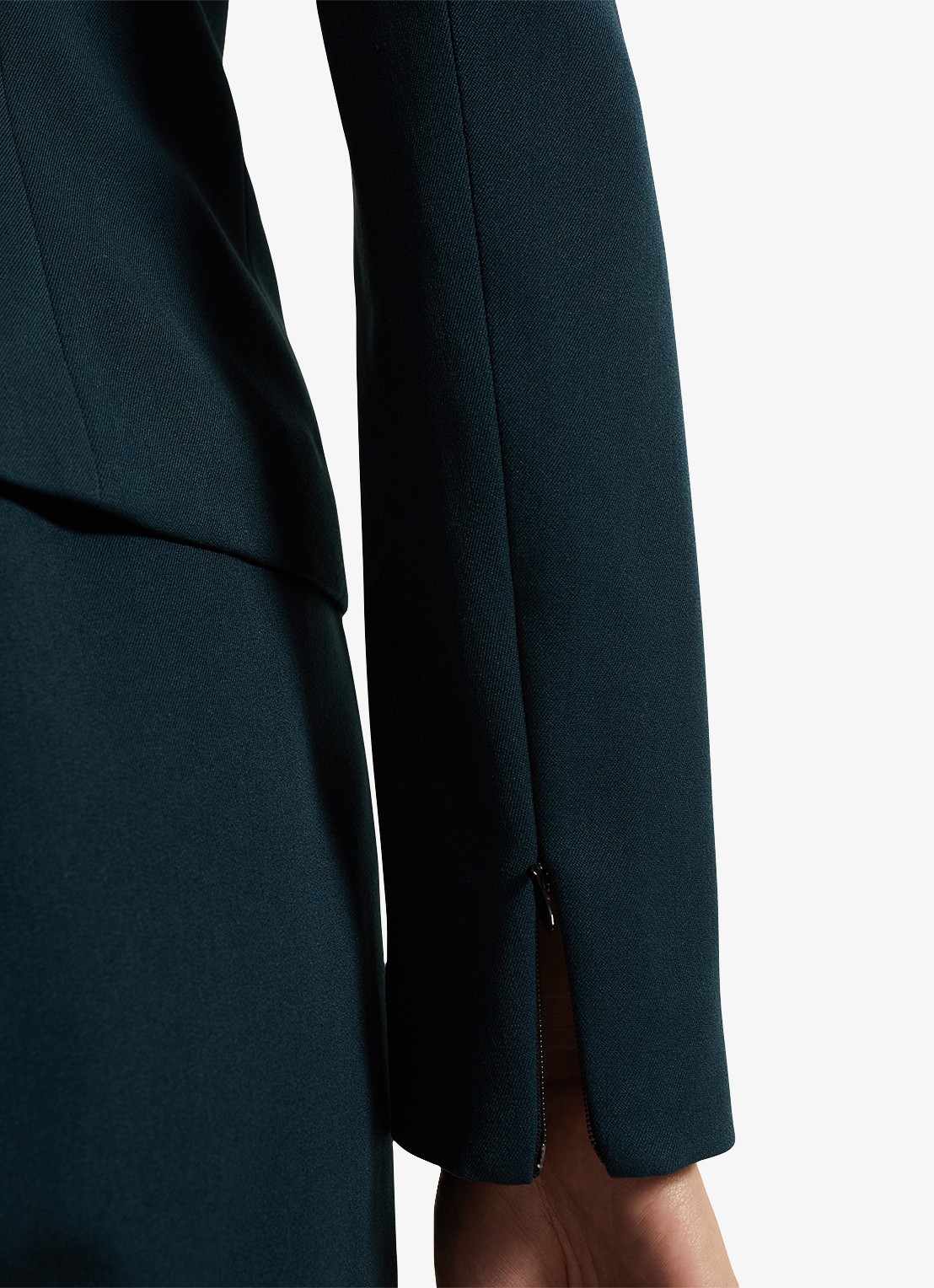 Phase Eight Arabella cropped blazer met paspelzakken - detail 8 groen