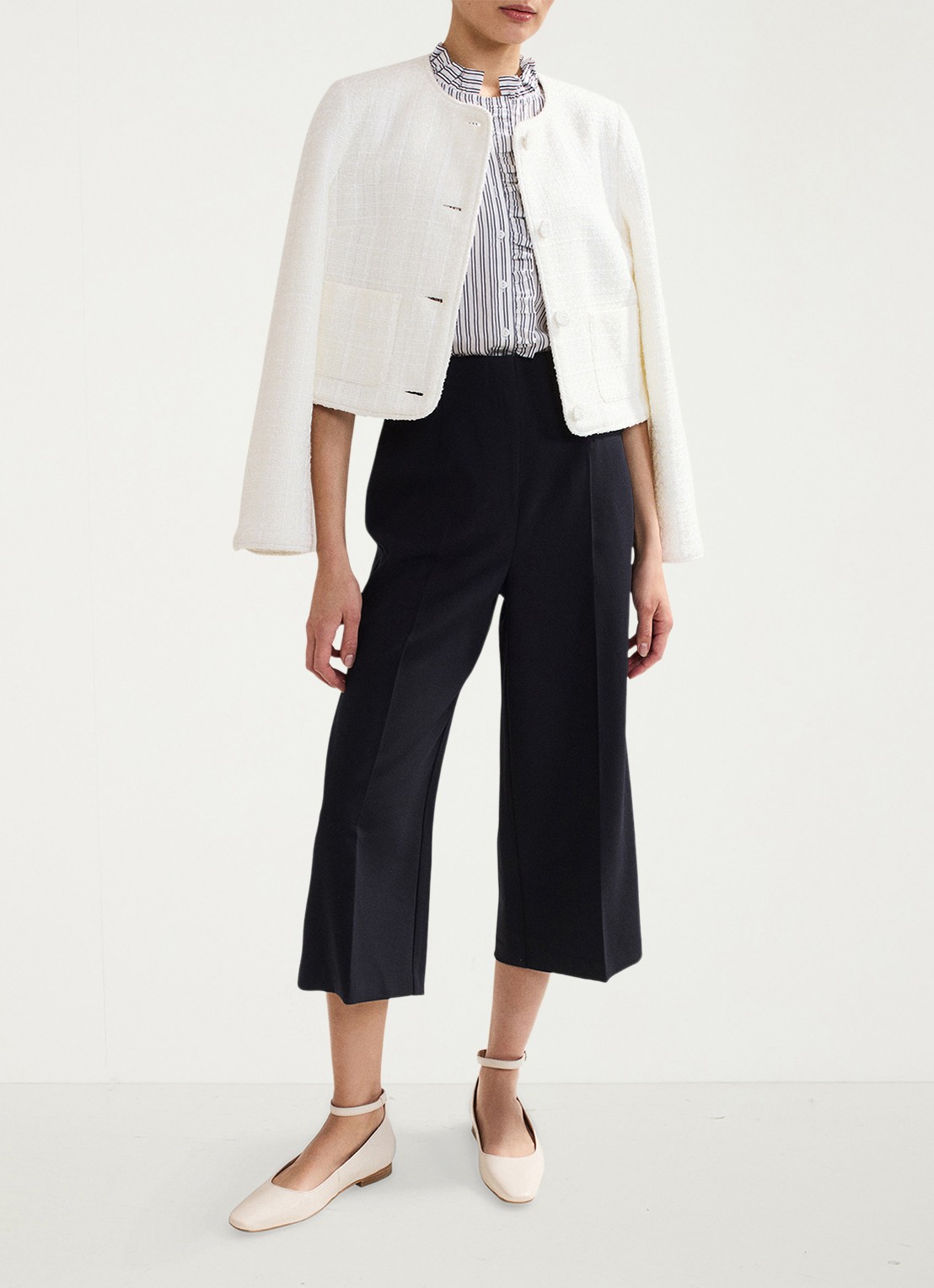 Phase Eight Ariana top met streepprint - detail 7 donkerblauw