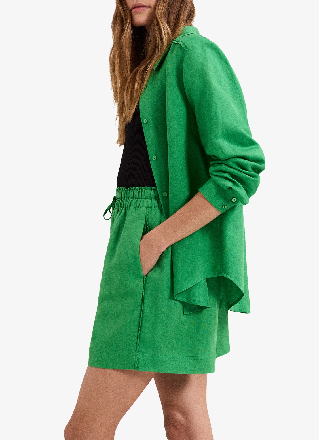 Phase Eight Arnie loose fit korte broek in linnenblend  - detail 4 groen