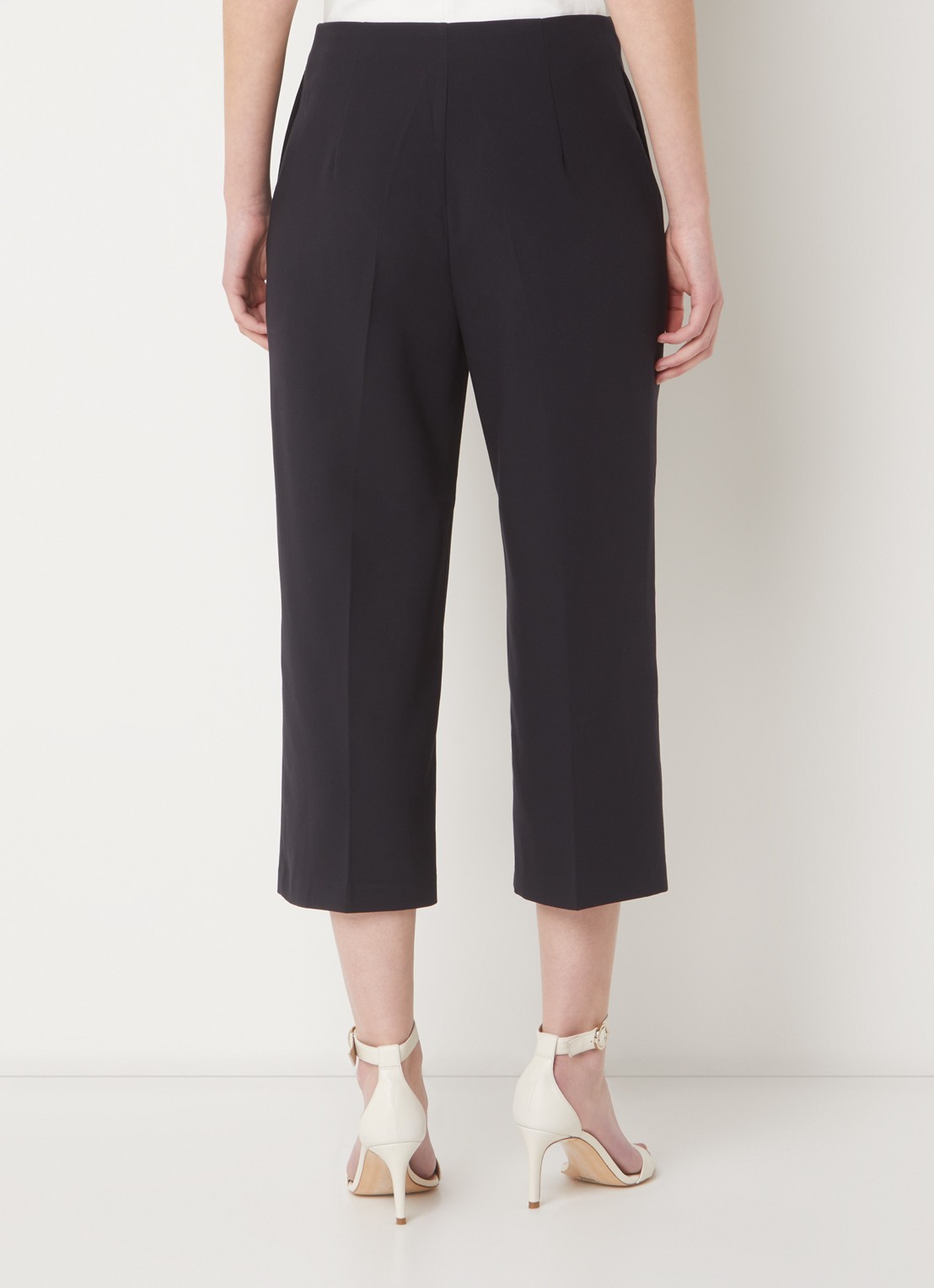 Phase Eight Aubrielle high waist cropped loose fit pantalon met steekzakken - achterkant donkerblauw
