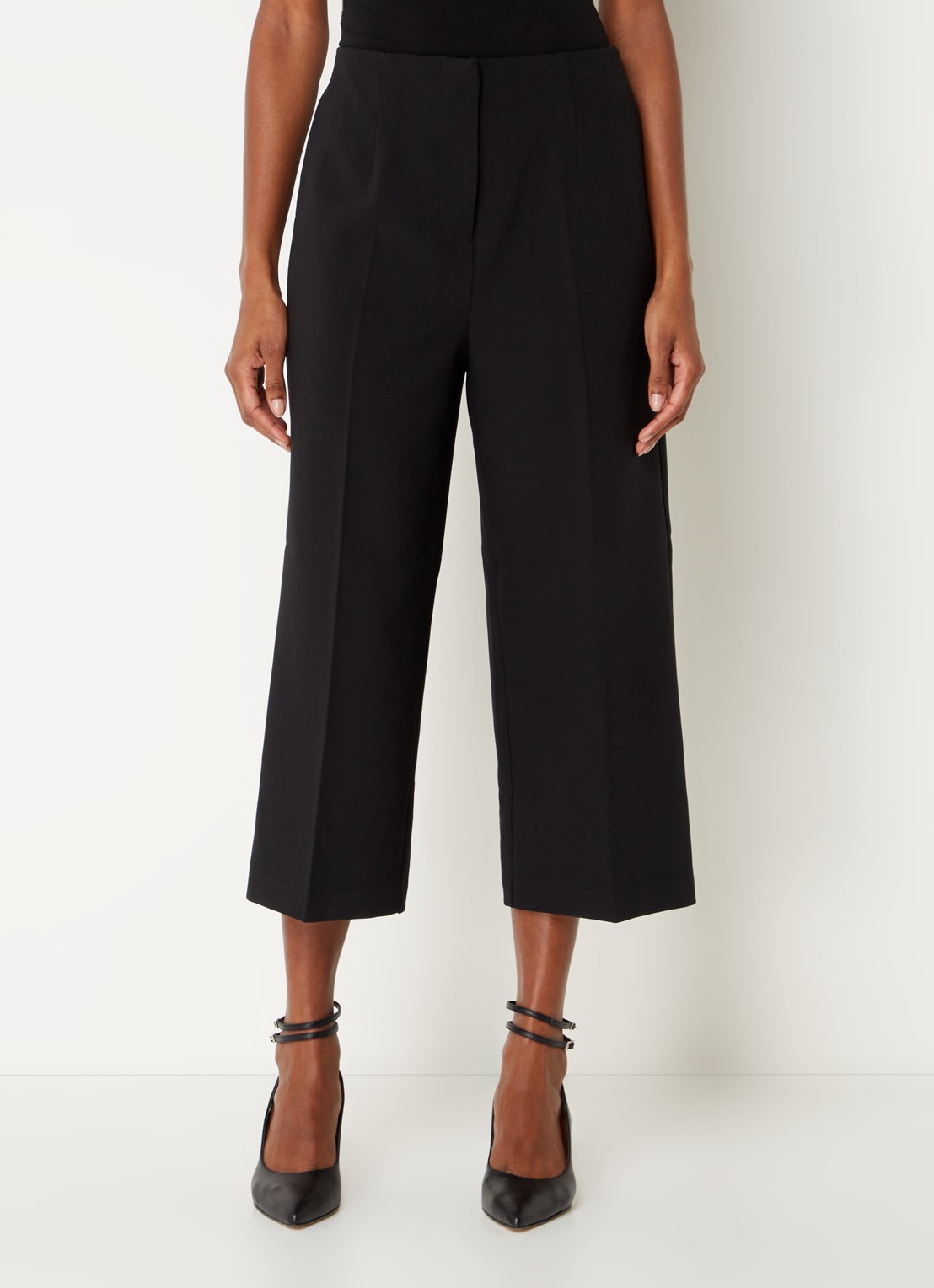 Phase Eight Aubrielle high waist wide fit culotte met steekzakken - detail 4 zwart
